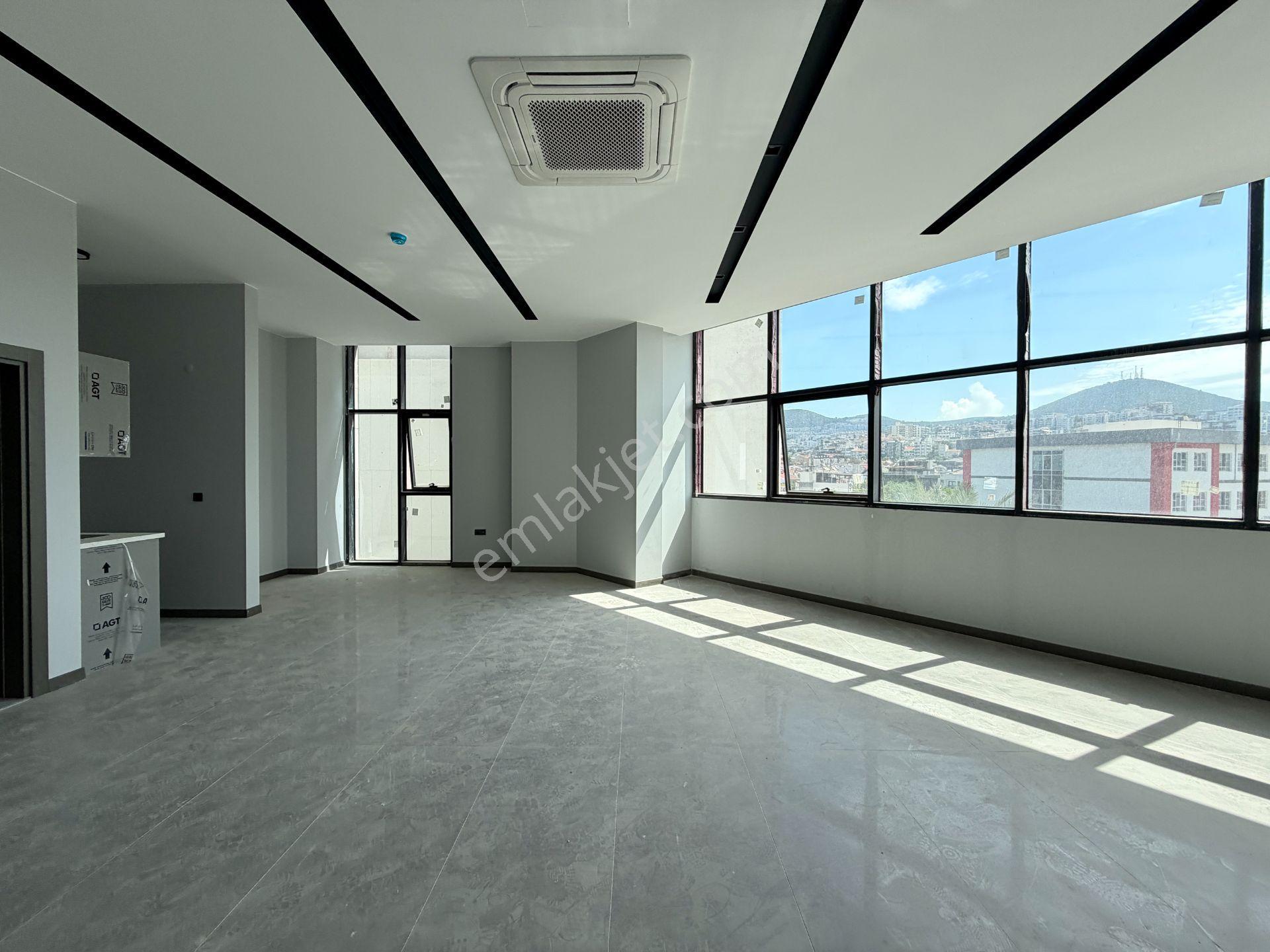 Kuşadası Merkez Ana Cadde Üzerınde 57 M² Kıralık Ofıs - Görsel 3