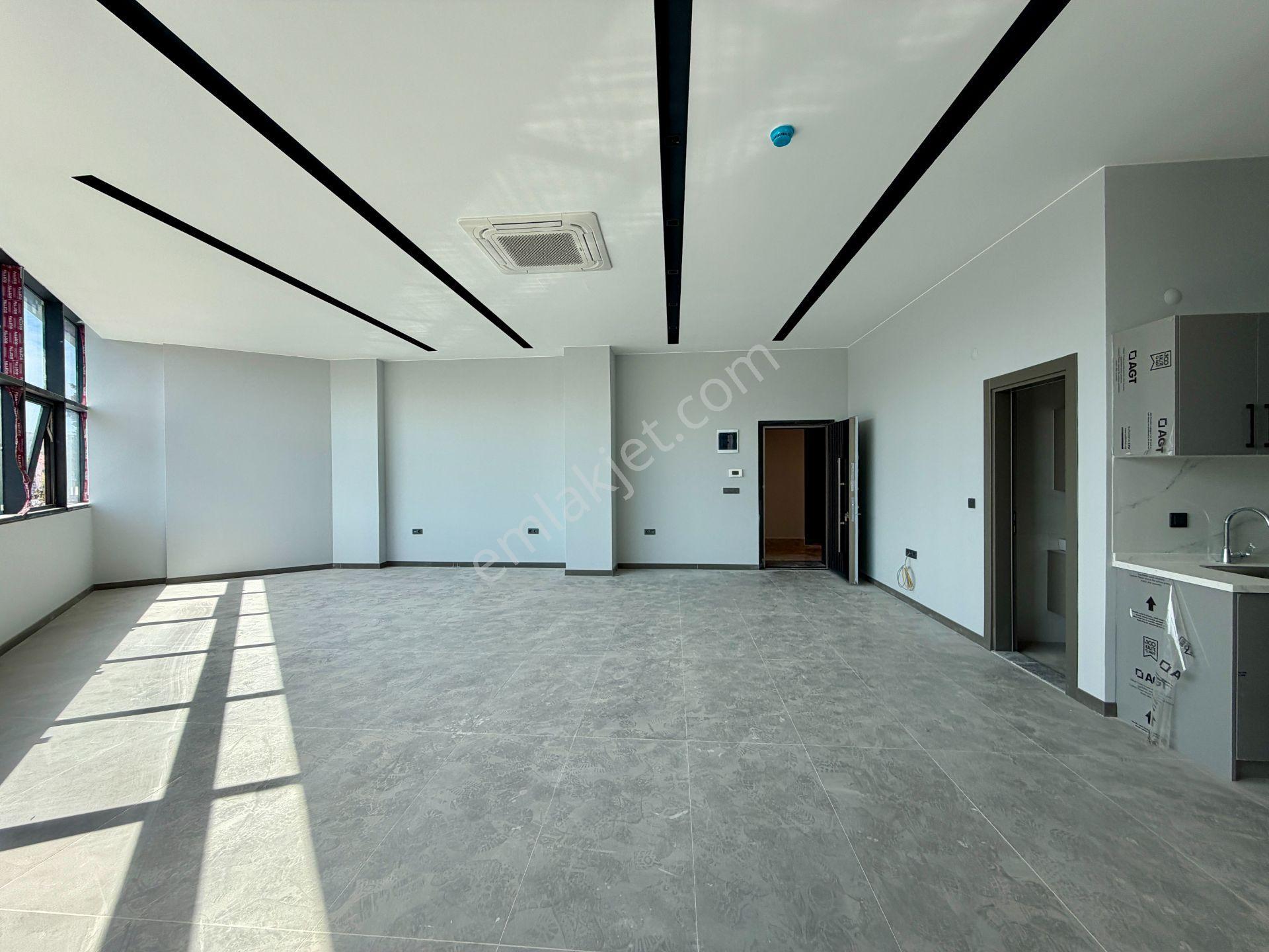 Kuşadası Merkez Ana Cadde Üzerınde 57 M² Kıralık Ofıs - Görsel 8