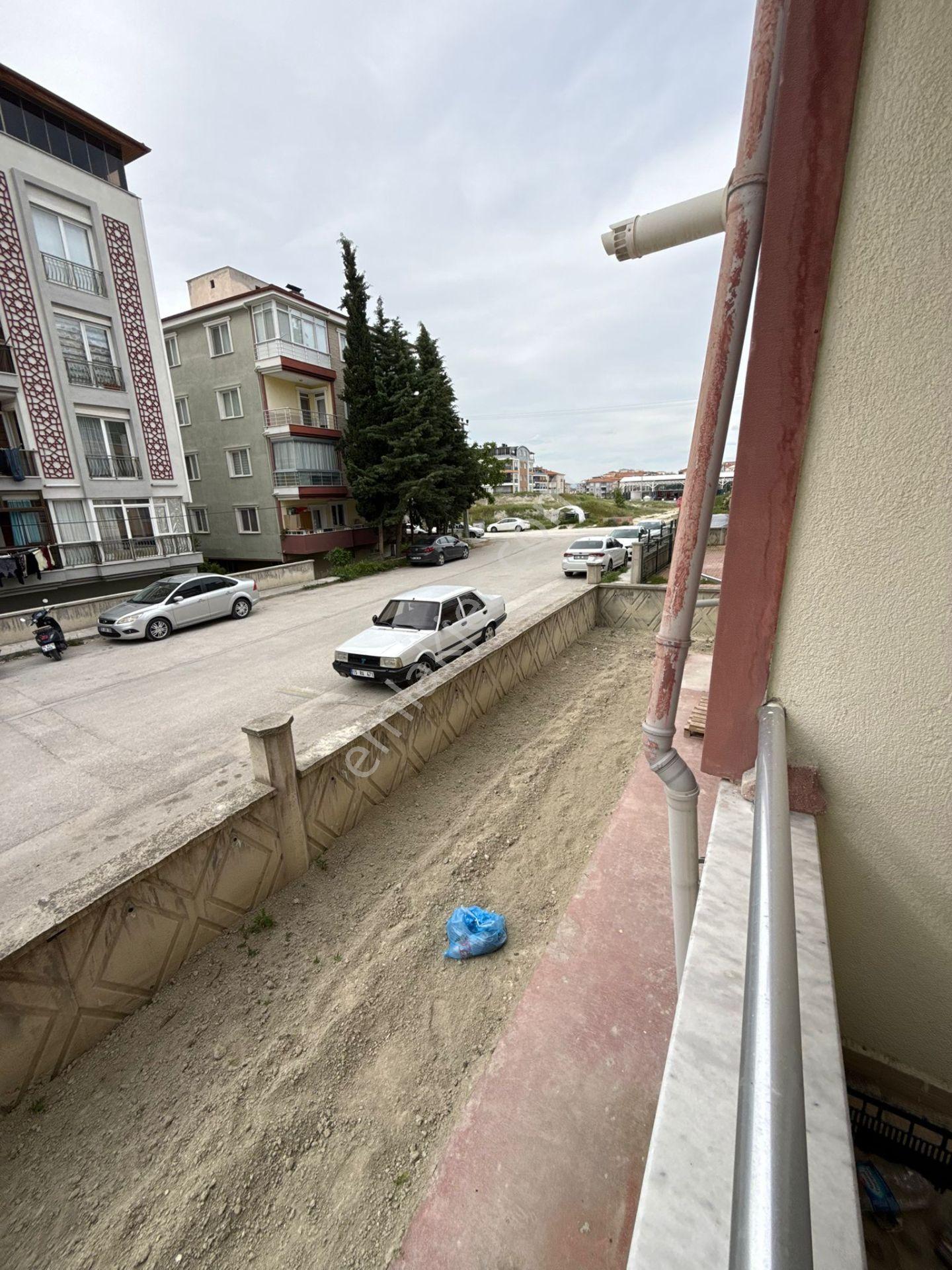 Emek Mahalesi Satılık 2+1 Daire - Görsel 24