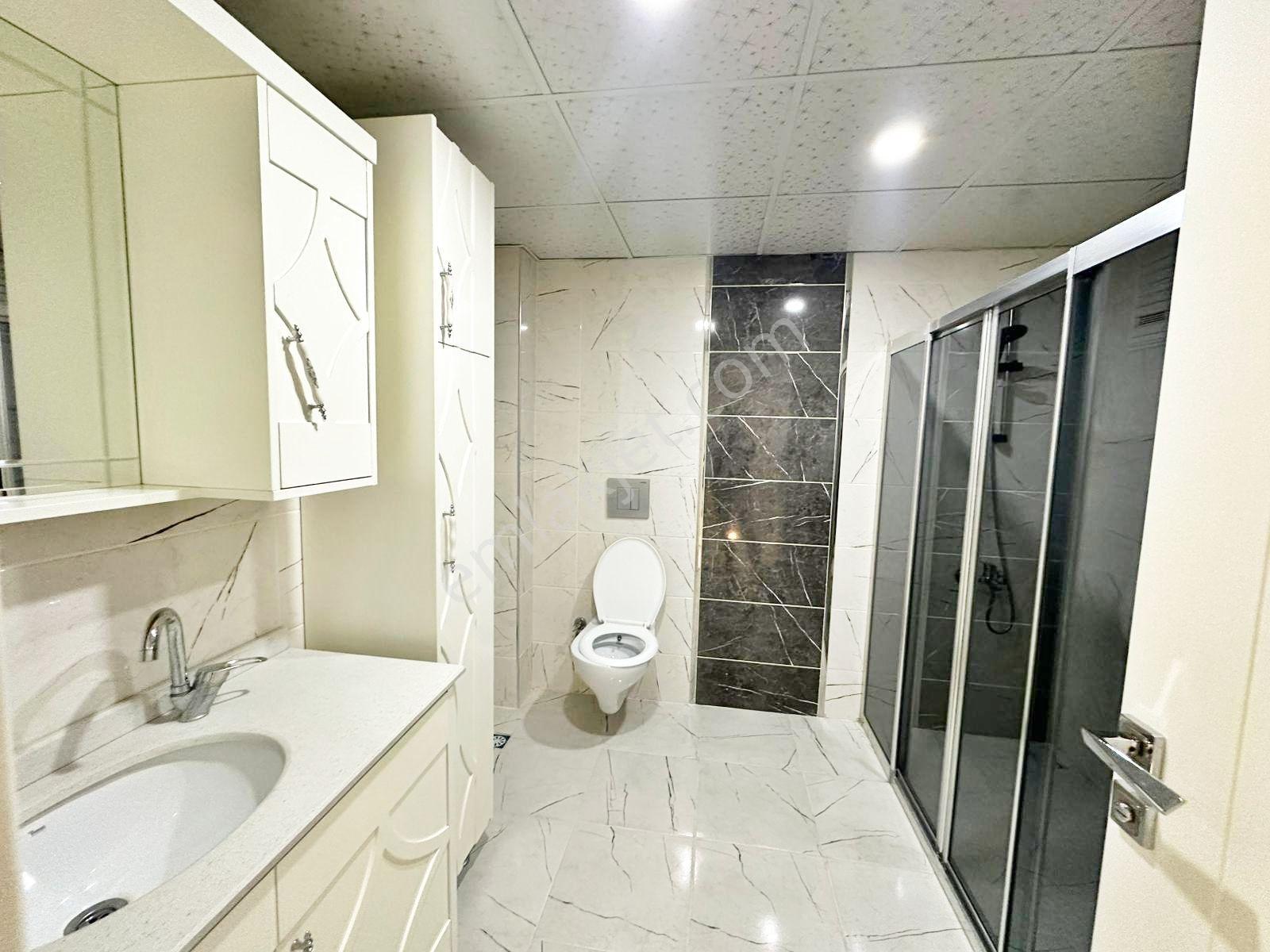 Belkız'da Kiralık Eşyalı Cam Balkonlu Az Katlı Ultralüx 3+1 - Görsel 8