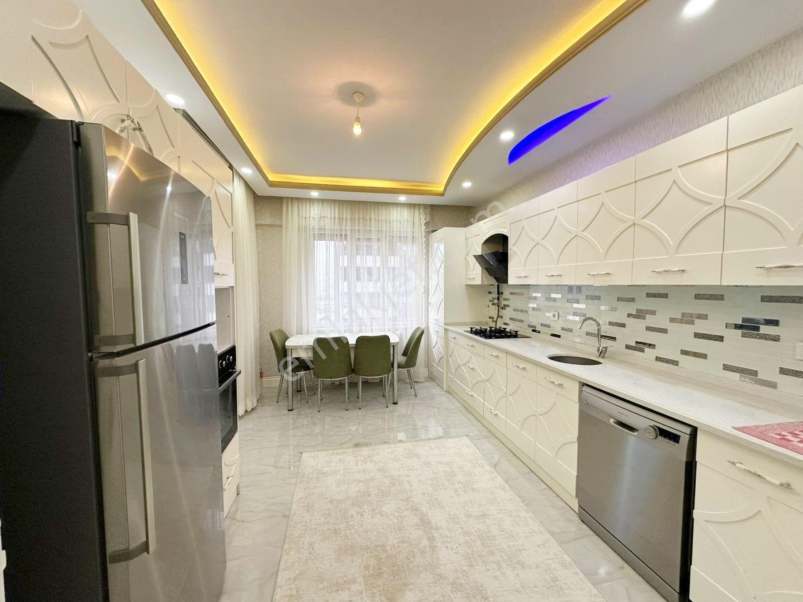 Belkız'da Kiralık Eşyalı Cam Balkonlu Az Katlı Ultralüx 3+1 - Görsel 26