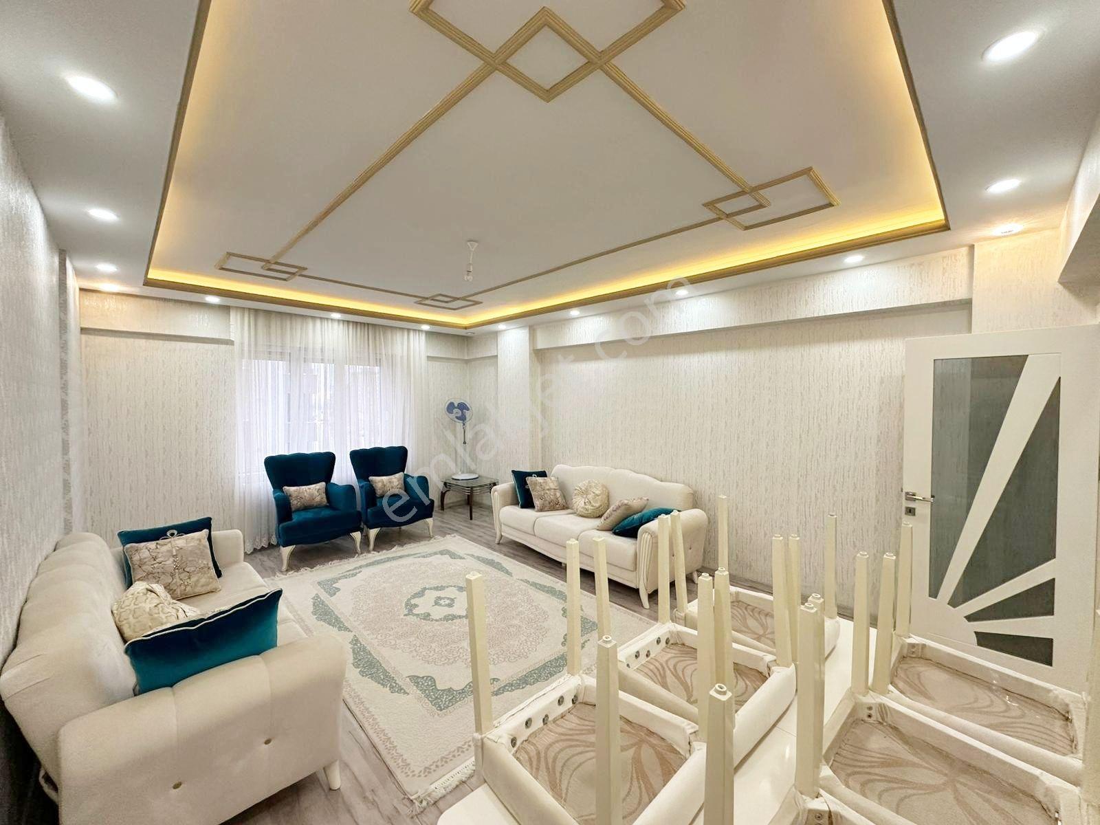 Belkız'da Kiralık Eşyalı Cam Balkonlu Az Katlı Ultralüx 3+1 - Görsel 18