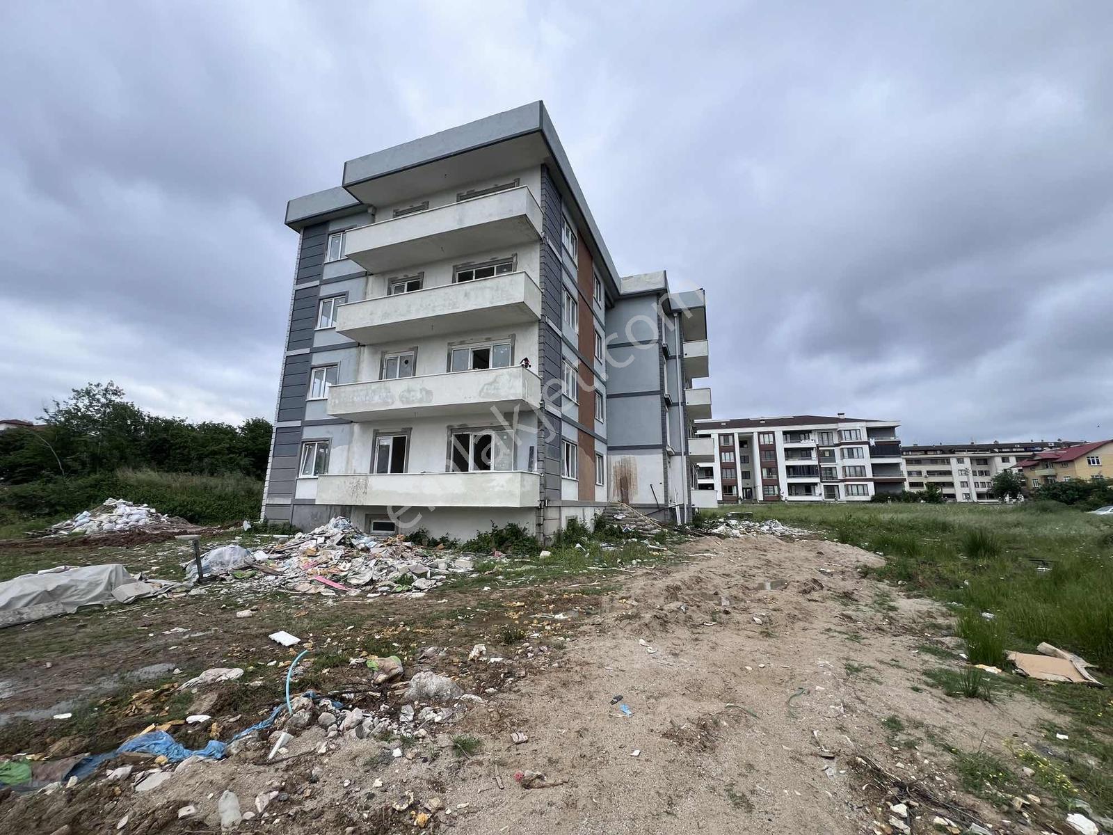 Emlakevim - Sakarya Hendek Yeni Mahallede 3+1 Satılık Daire !!