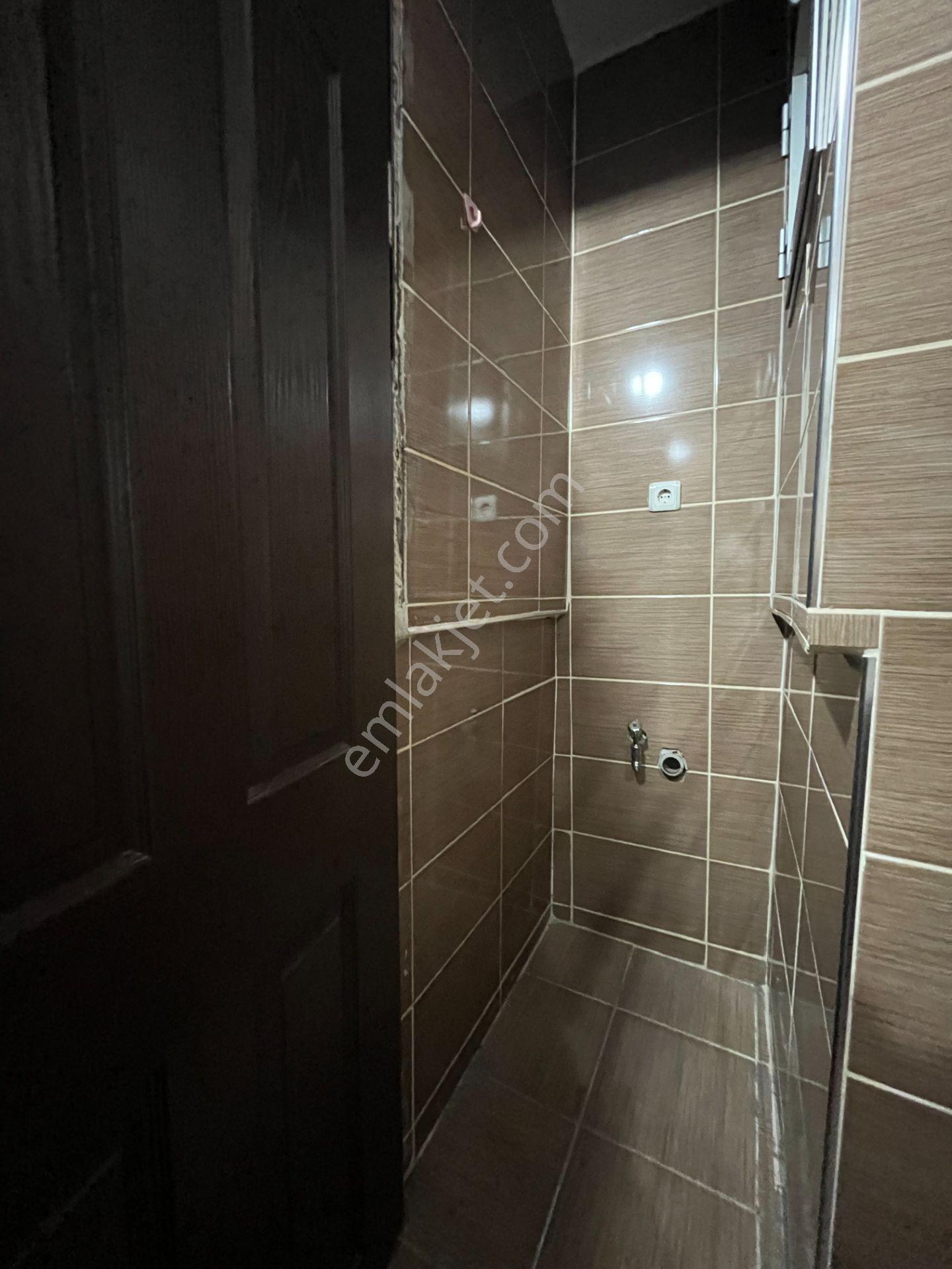 Gümüşpala Merkezde Sağlık Ocak Ve Okul Yakını Ara Kat 2+1 Kiralık Daire - Görsel 19