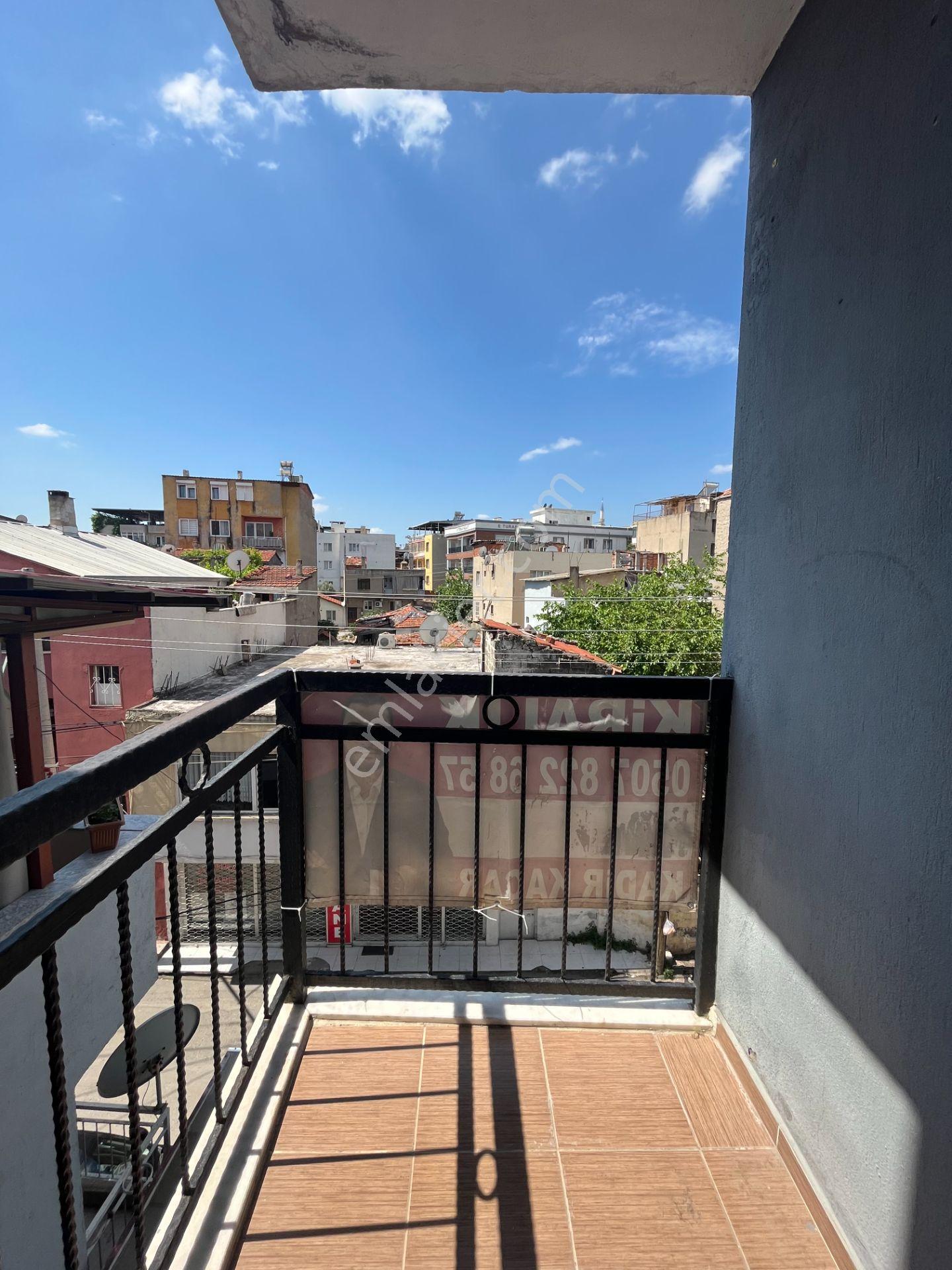 Gümüşpala Merkezde Sağlık Ocak Ve Okul Yakını Ara Kat 2+1 Kiralık Daire - Görsel 7