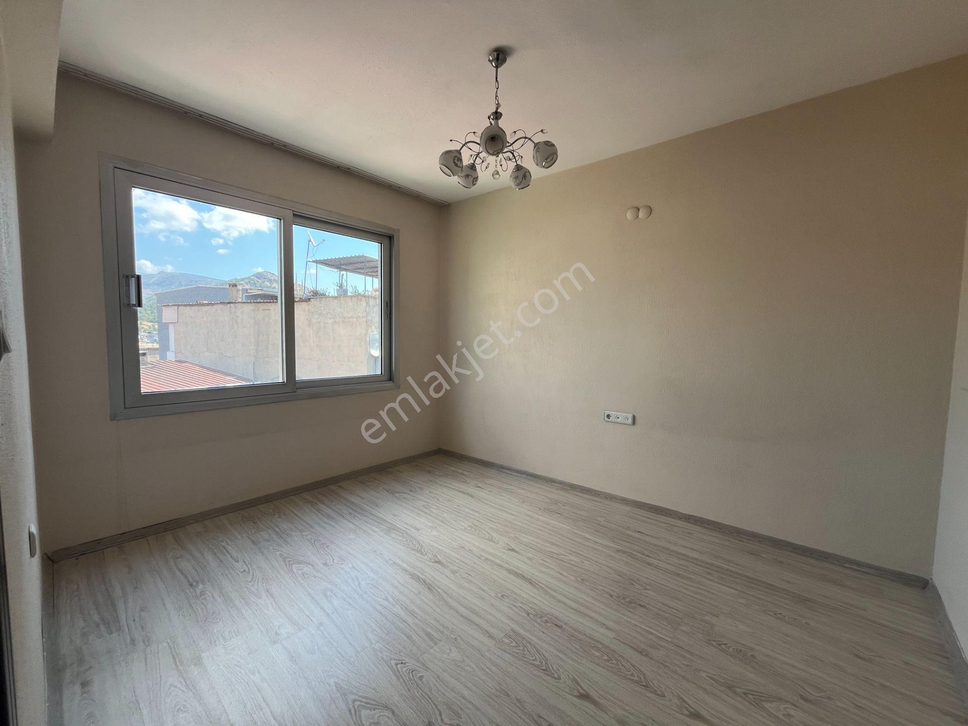 Gümüşpala Merkezde Sağlık Ocak Ve Okul Yakını Ara Kat 2+1 Kiralık Daire - Görsel 15