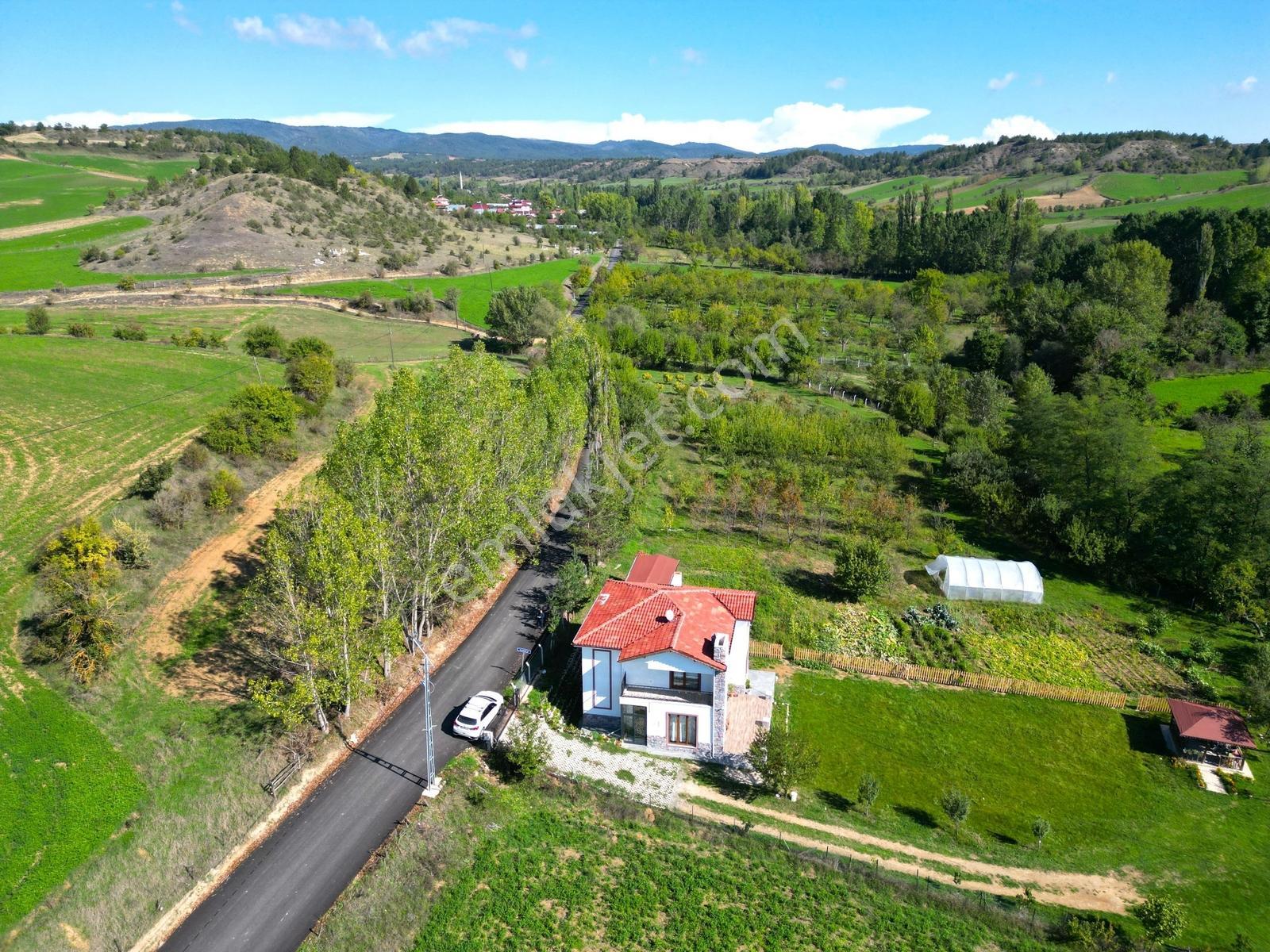 █ Garanti Emlak'tan - Kasaba Köyünde - " 2.500 M² İmarlı Arsa " - Görsel 31