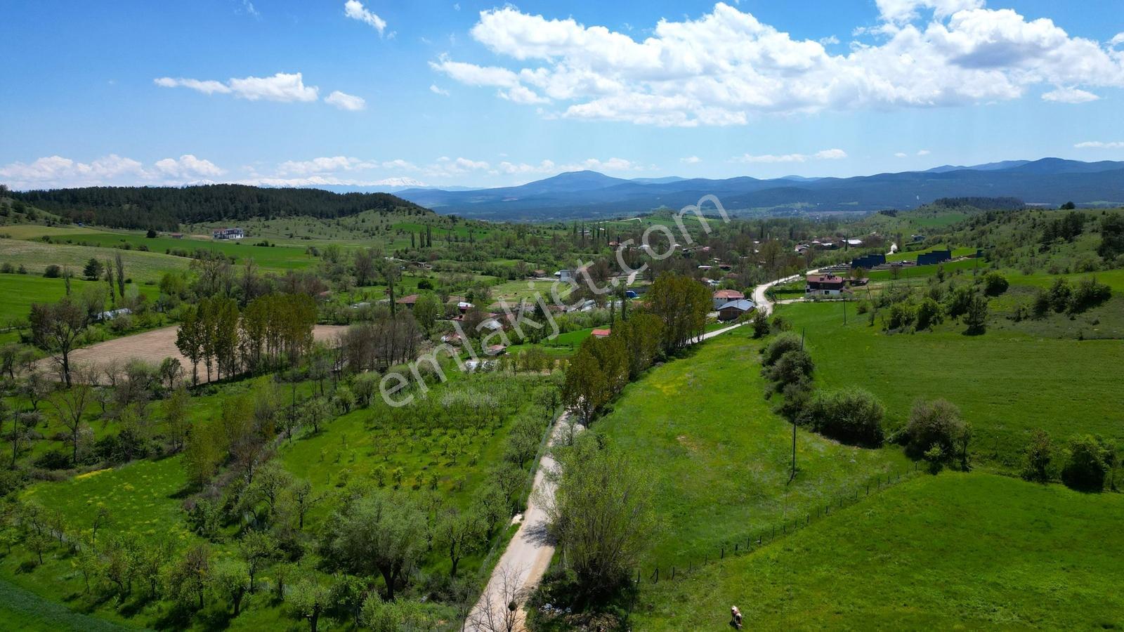 █ Garanti Emlak'tan - Kasaba Köyünde - " 2.500 M² İmarlı Arsa " - Görsel 25