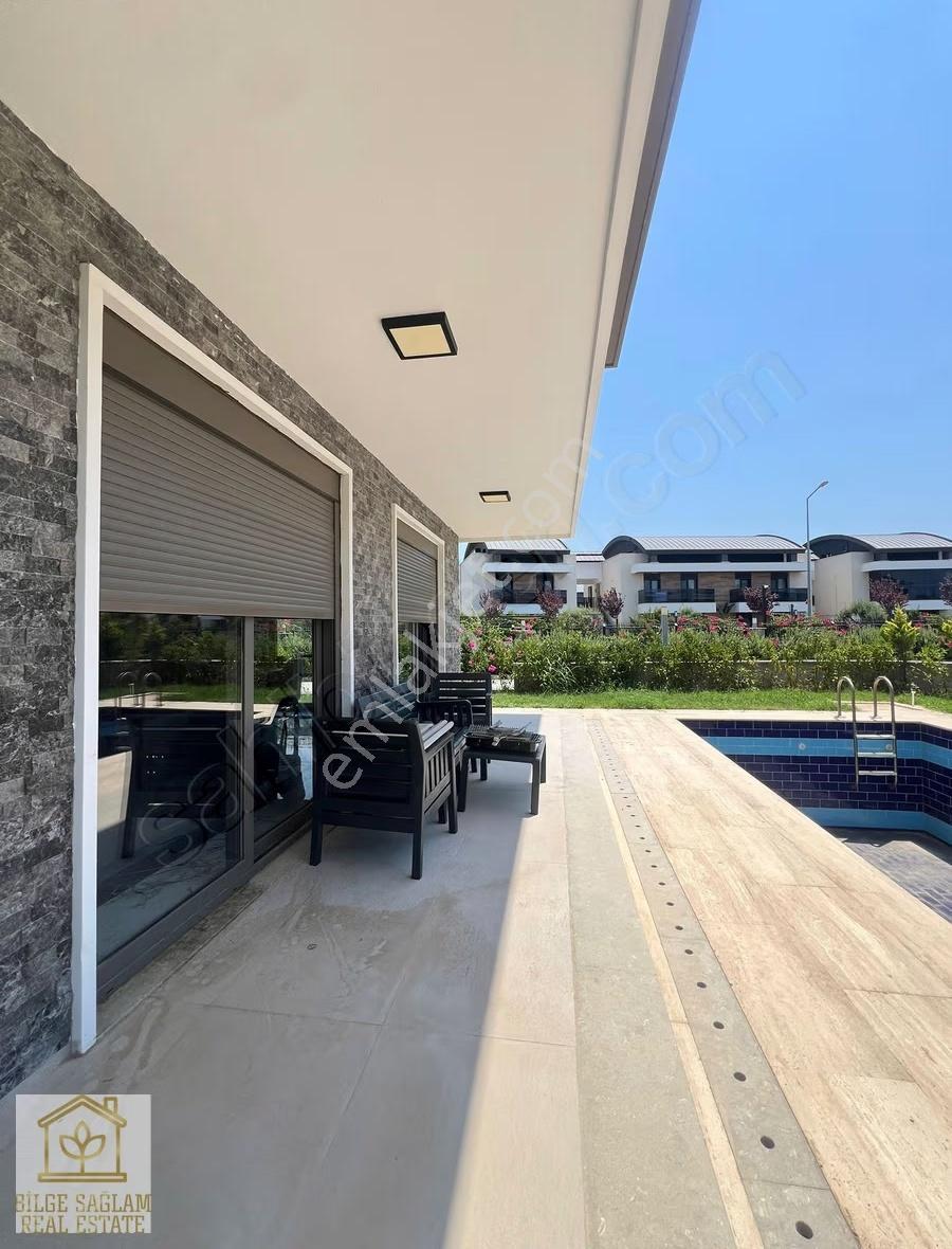 Bilgeden Kadriyede Oturum İznine Uygun Kiralık Lüx Villa - Görsel 3
