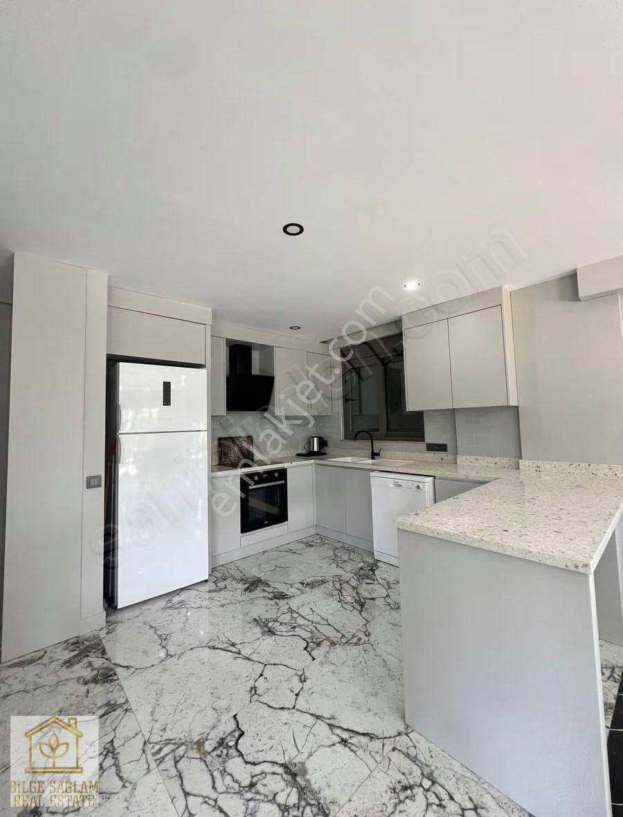 Bilgeden Kadriyede Oturum İznine Uygun Kiralık Lüx Villa - Görsel 6