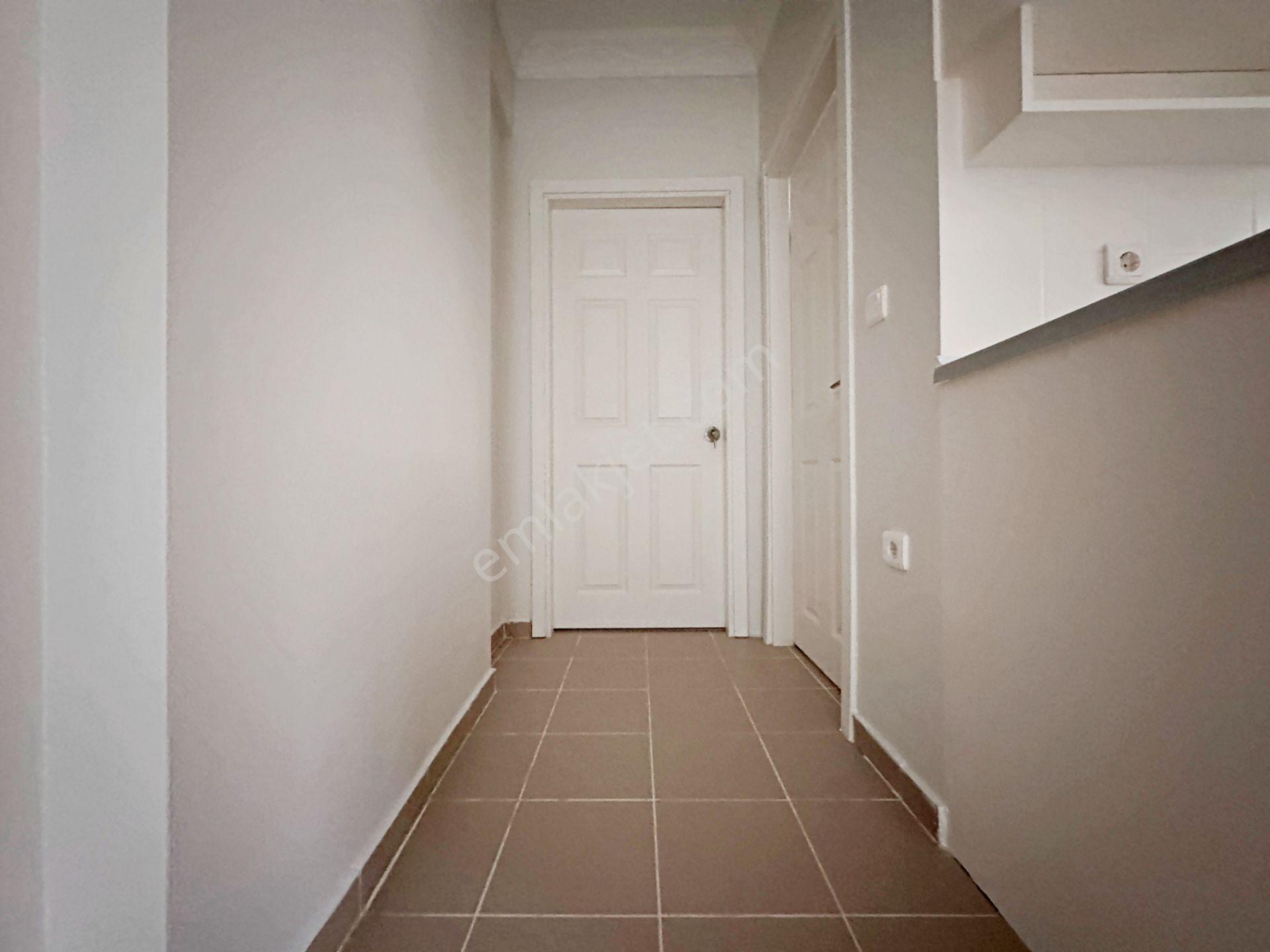 Home Vizyon Bahçelievler Yenibosna Radara Yakın Satılık 1+1 Bahçe Katı Daire. - Görsel 28