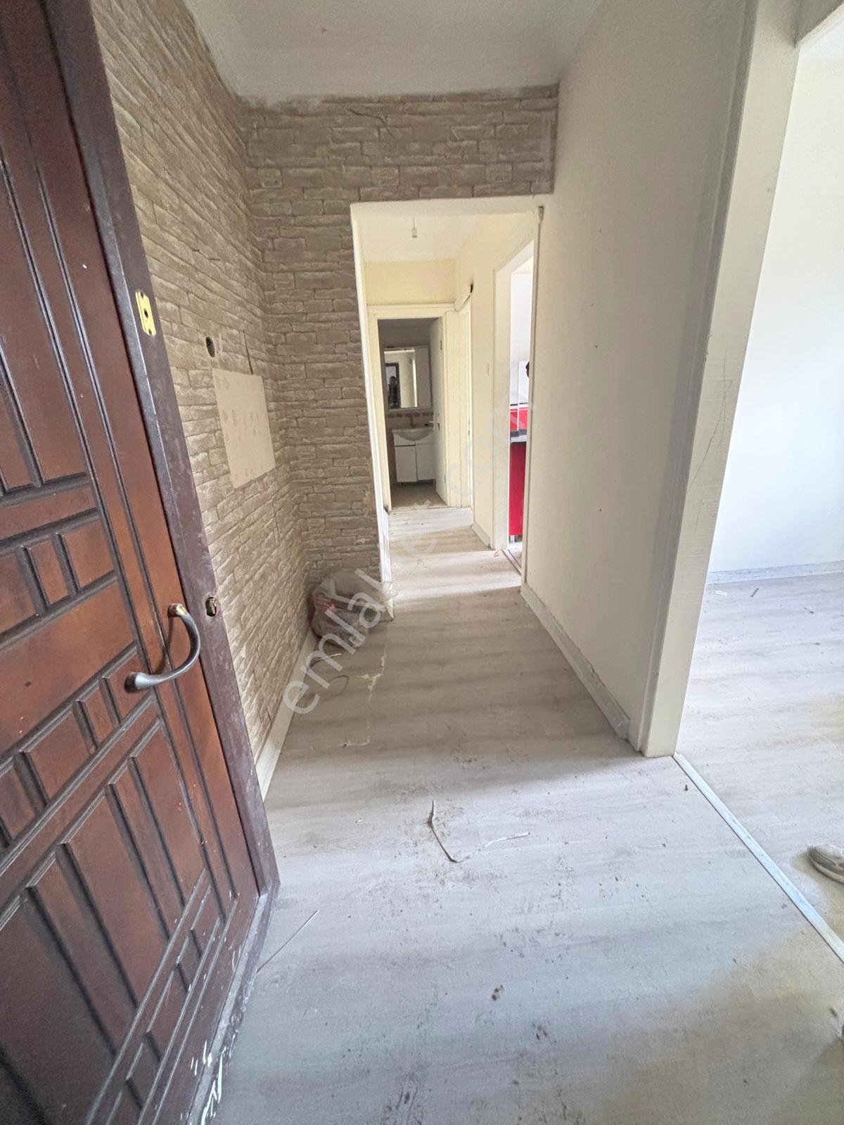 ▇akçayın Merkezin'de Denize 50mt Mesafede Ayrı Mutfak 1+1 Daire - Görsel 5