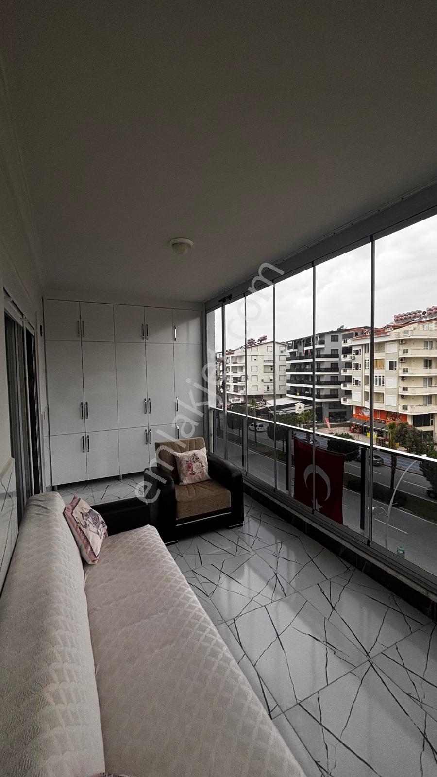 Deniz Yolunda Cadde Üzeri 3+1 Daire - Görsel 15