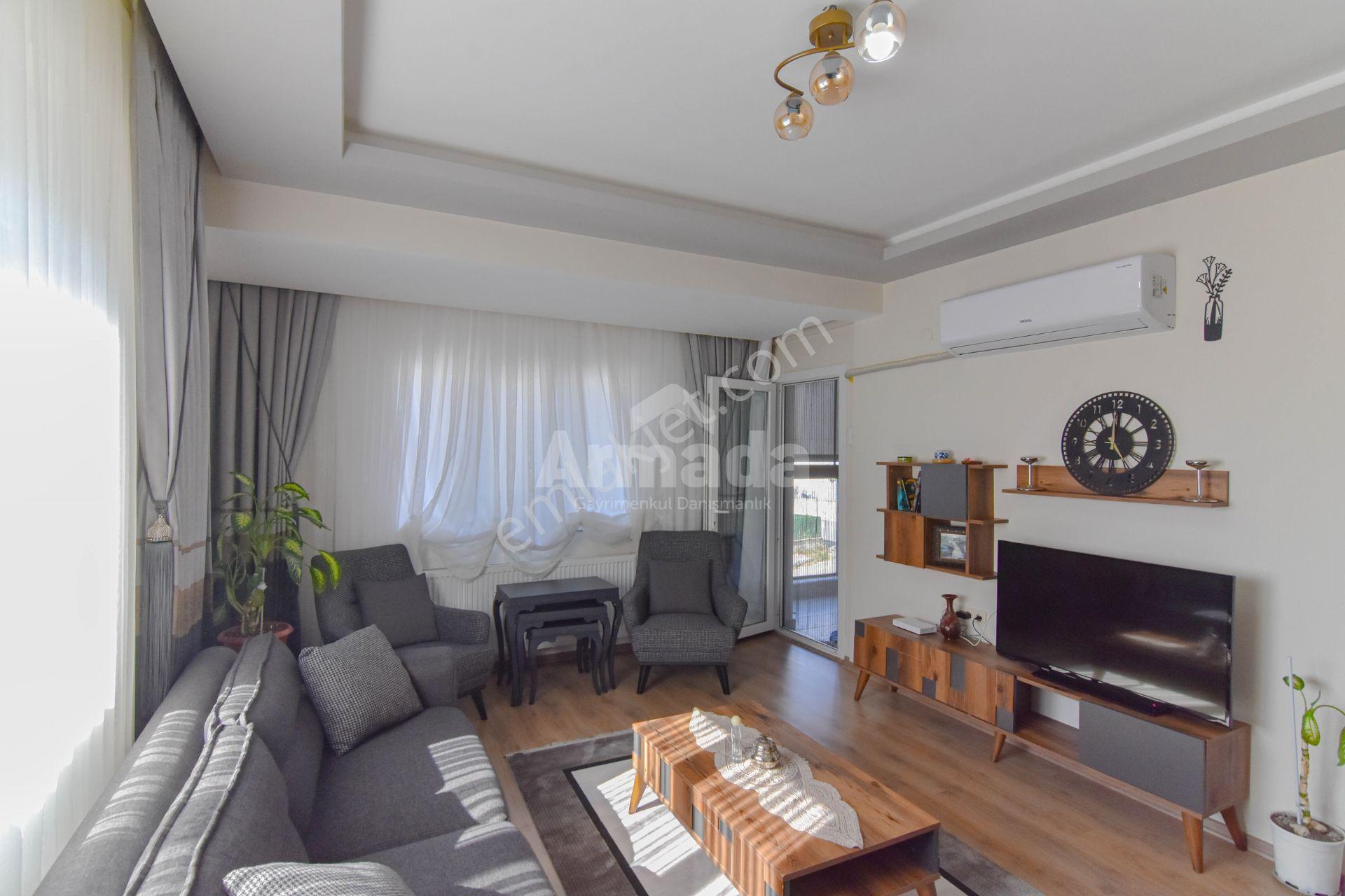 Kuşadası Merkezi Konumda Havuzlu Site İçinde 3+1 Satılık Daire - Görsel 2