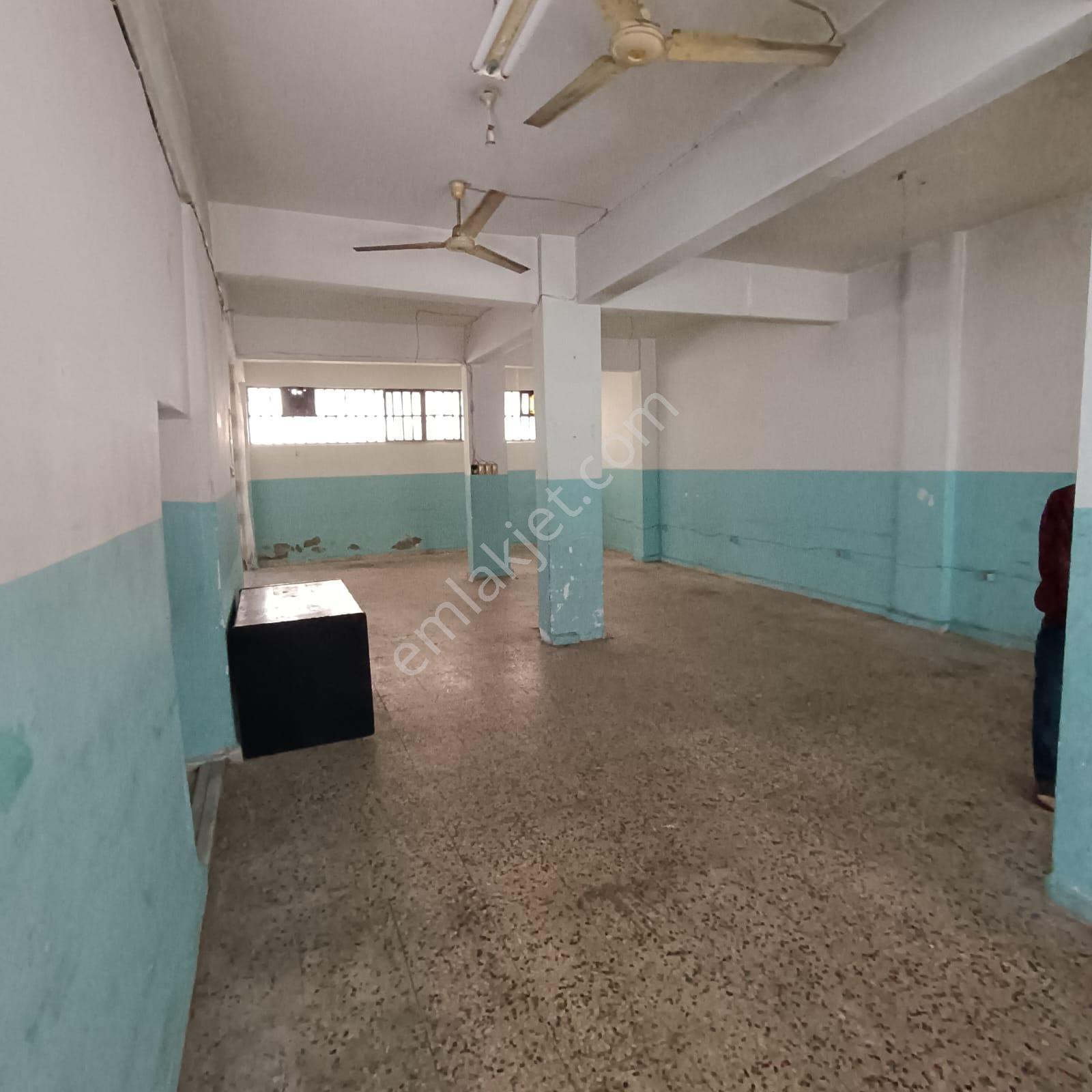 Bayrampaşa Muratpaşa'da Sanayi Elektrikli Kiralık Ofis-depo-showroom - Görsel 2