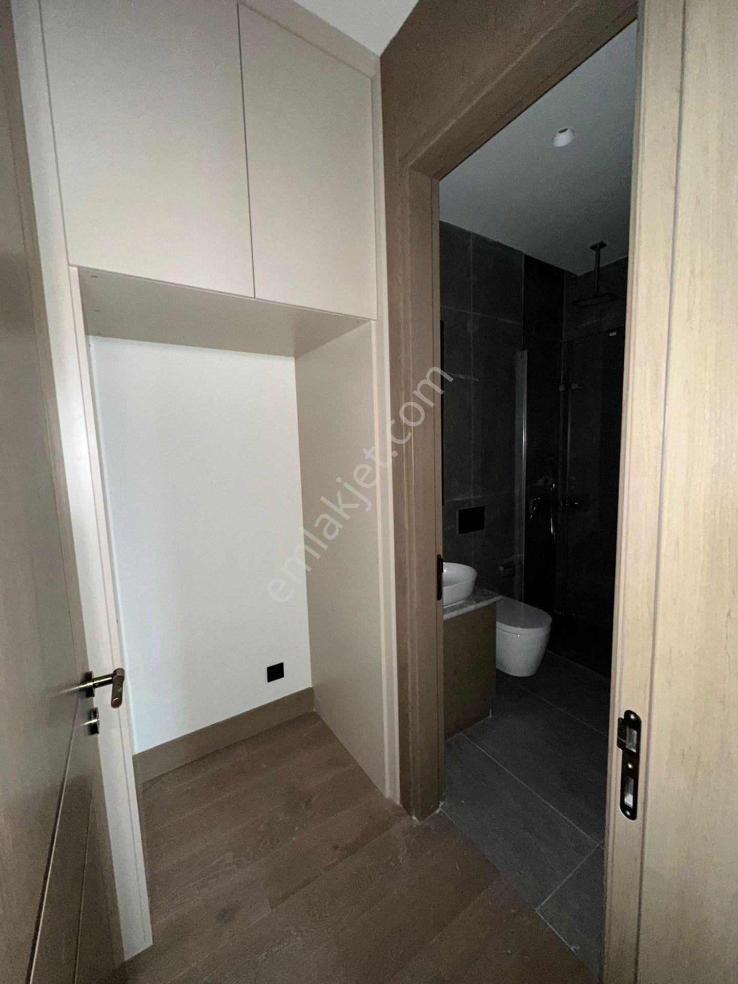 Nişantaşı Koru Kiralık Özel Havuzlu 4.5+1 Daire Dekorasyonlu - Görsel 21