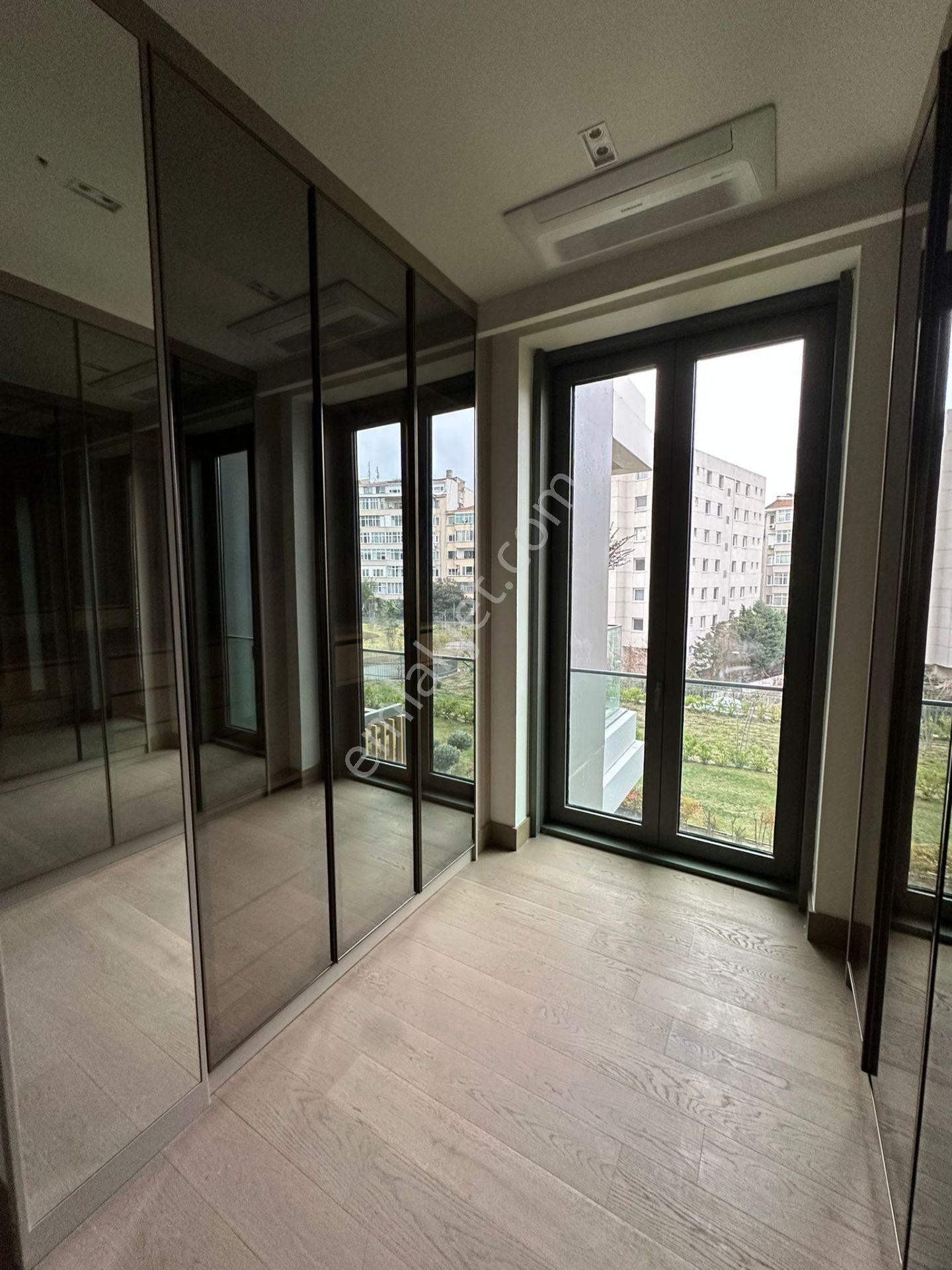 Nişantaşı Koru Kiralık Özel Havuzlu 4.5+1 Daire Dekorasyonlu - Görsel 31