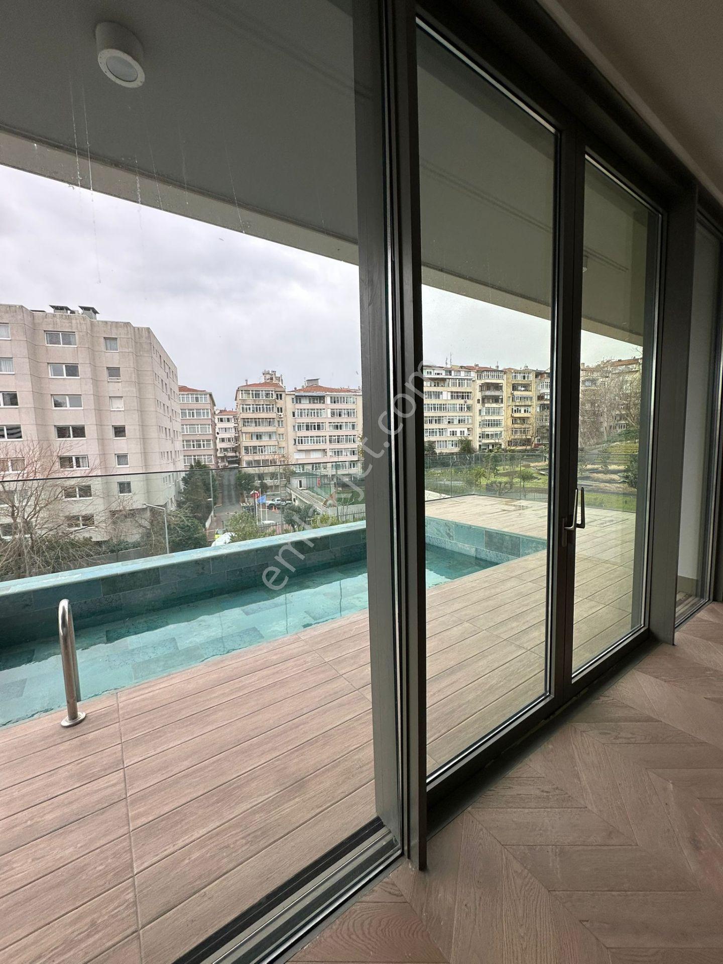 Nişantaşı Koru Kiralık Özel Havuzlu 4.5+1 Daire Dekorasyonlu