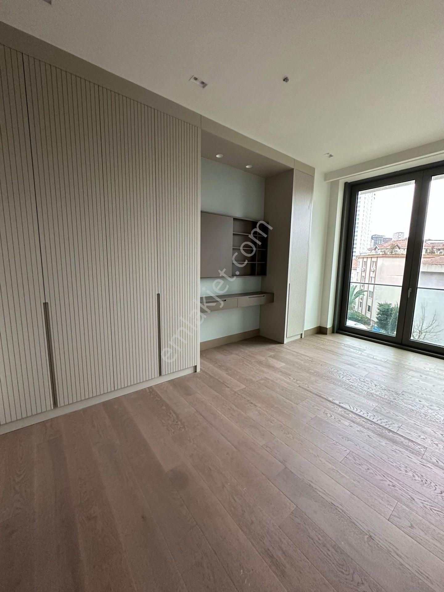 Nişantaşı Koru Kiralık Özel Havuzlu 4.5+1 Daire Dekorasyonlu - Görsel 24