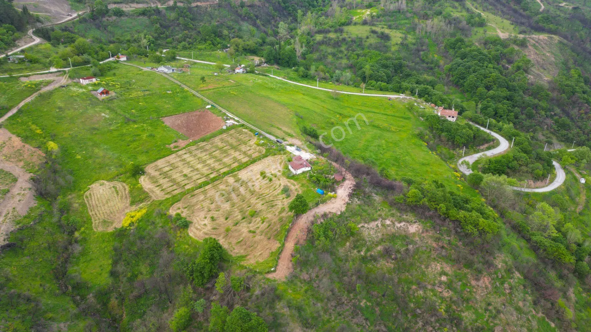 Karamürsel Suludere 4085 M2 Bahçe İçinde Satılık Müstakil Ev - Görsel 4