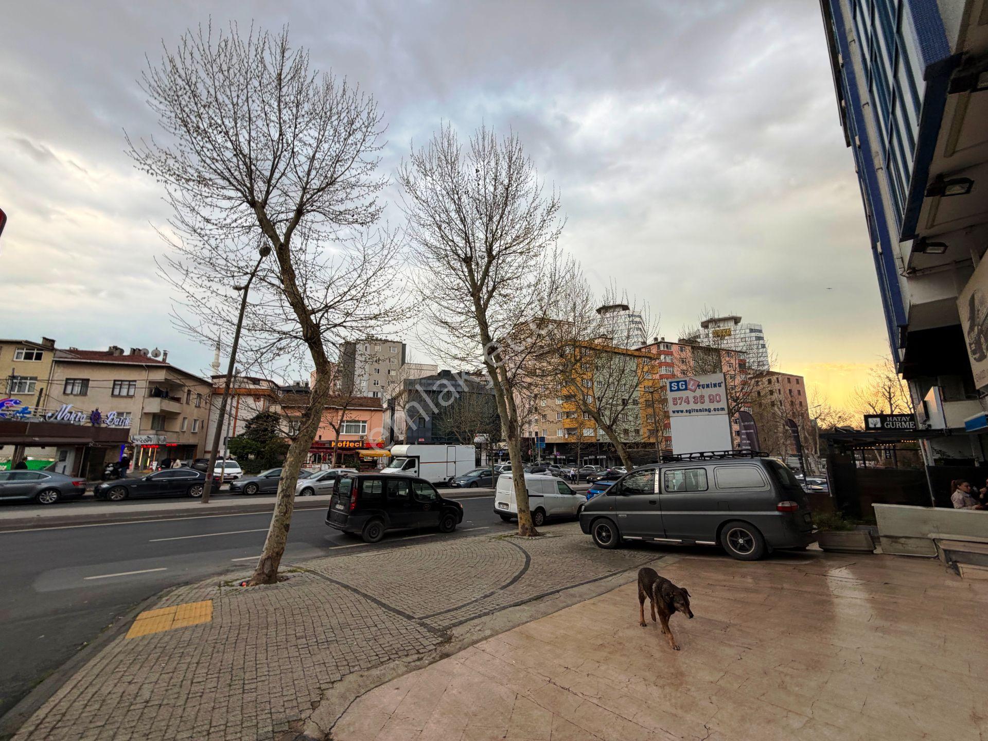 Ataşehir Prestijli Bölgede Kurumsala Uygun 3.kat Satılık İşyeri - Görsel 35