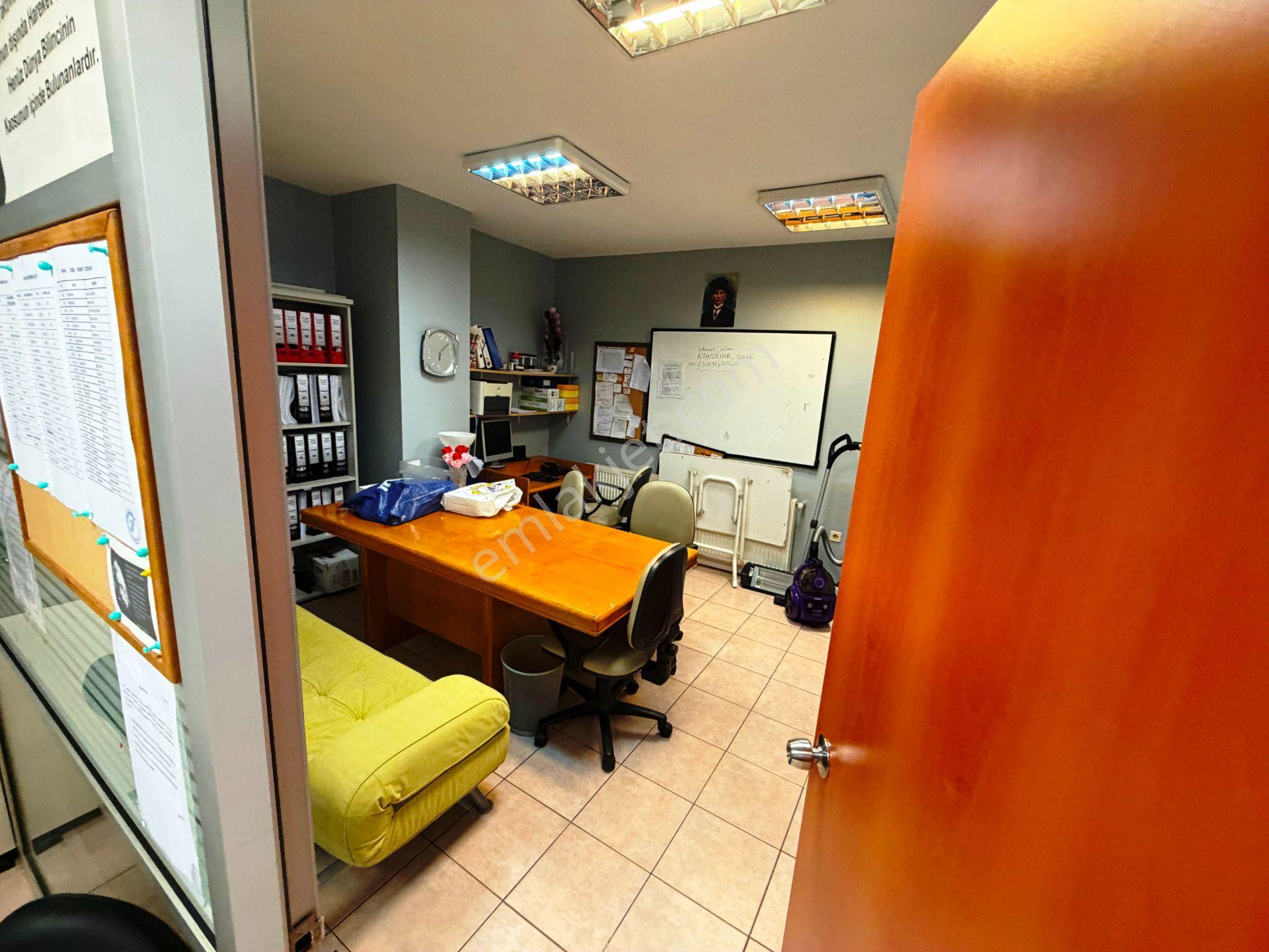 Ataşehir Prestijli Bölgede Kurumsala Uygun 3.kat Satılık İşyeri - Görsel 17