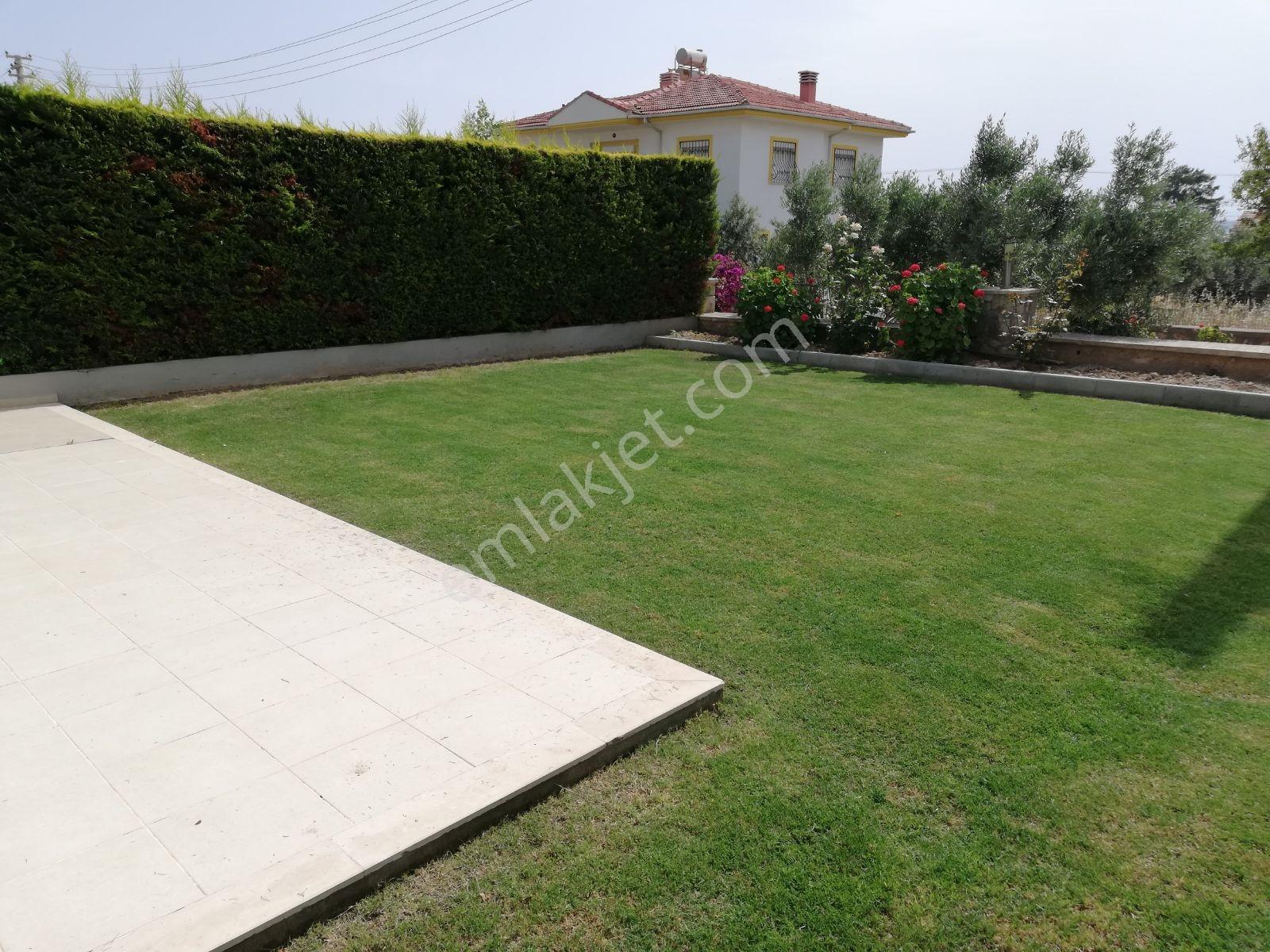 Yurtkulu Emlak Çiftlikköy Kiralık Eşyalı Bakımlı Villa - Görsel 5