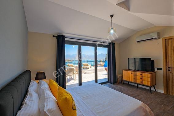 Fethiye Karagözler'de Deniz Manzaralı Satılık 5+2 Lüks Villa - Görsel 24
