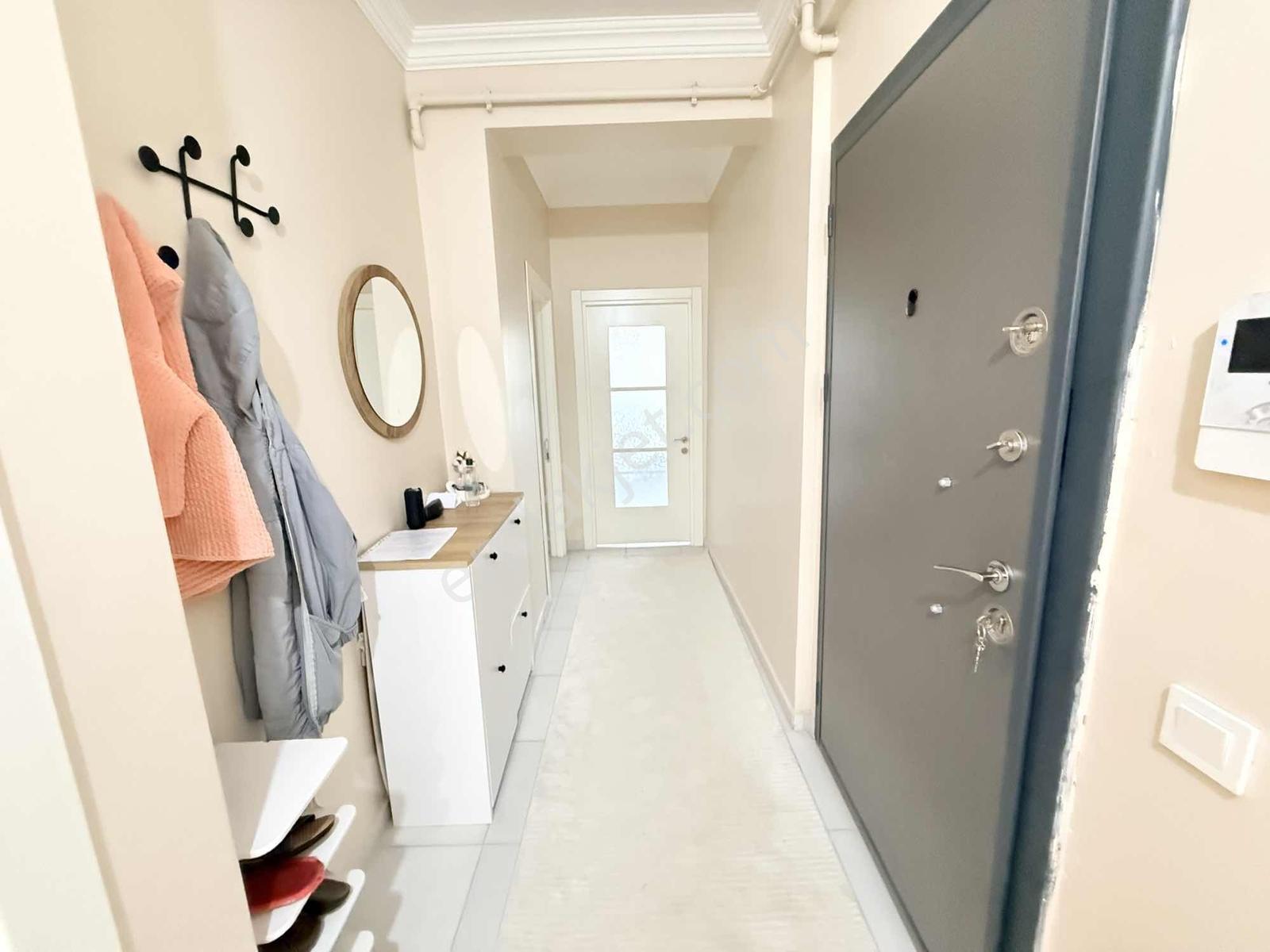 Özbey Emlaktan Ara Kat Özel Garajlı Kiralık 3+1 Daire - Görsel 32