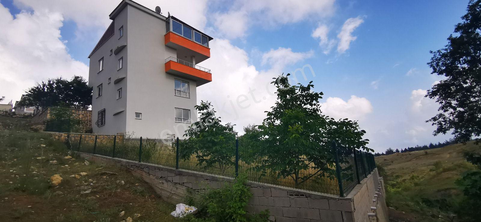 Aktif 'ten Kepirli Yaylasında Satılık 3 Katlı Tripleks Villa - Görsel 4