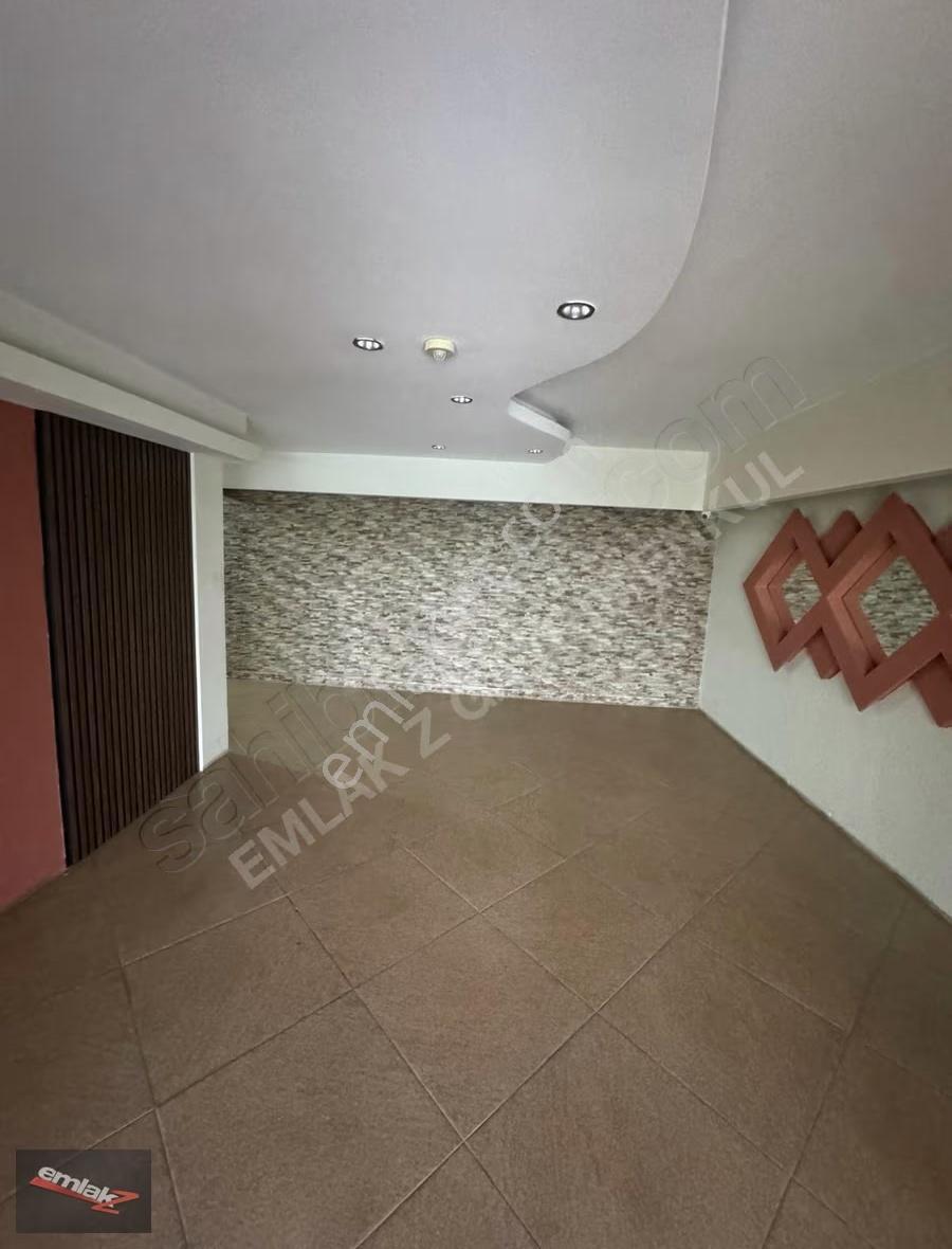 Çiftlikköy'de Satılık 3+1 Havuzlu Daire, 150m², Krediye Uygun! - Görsel 22