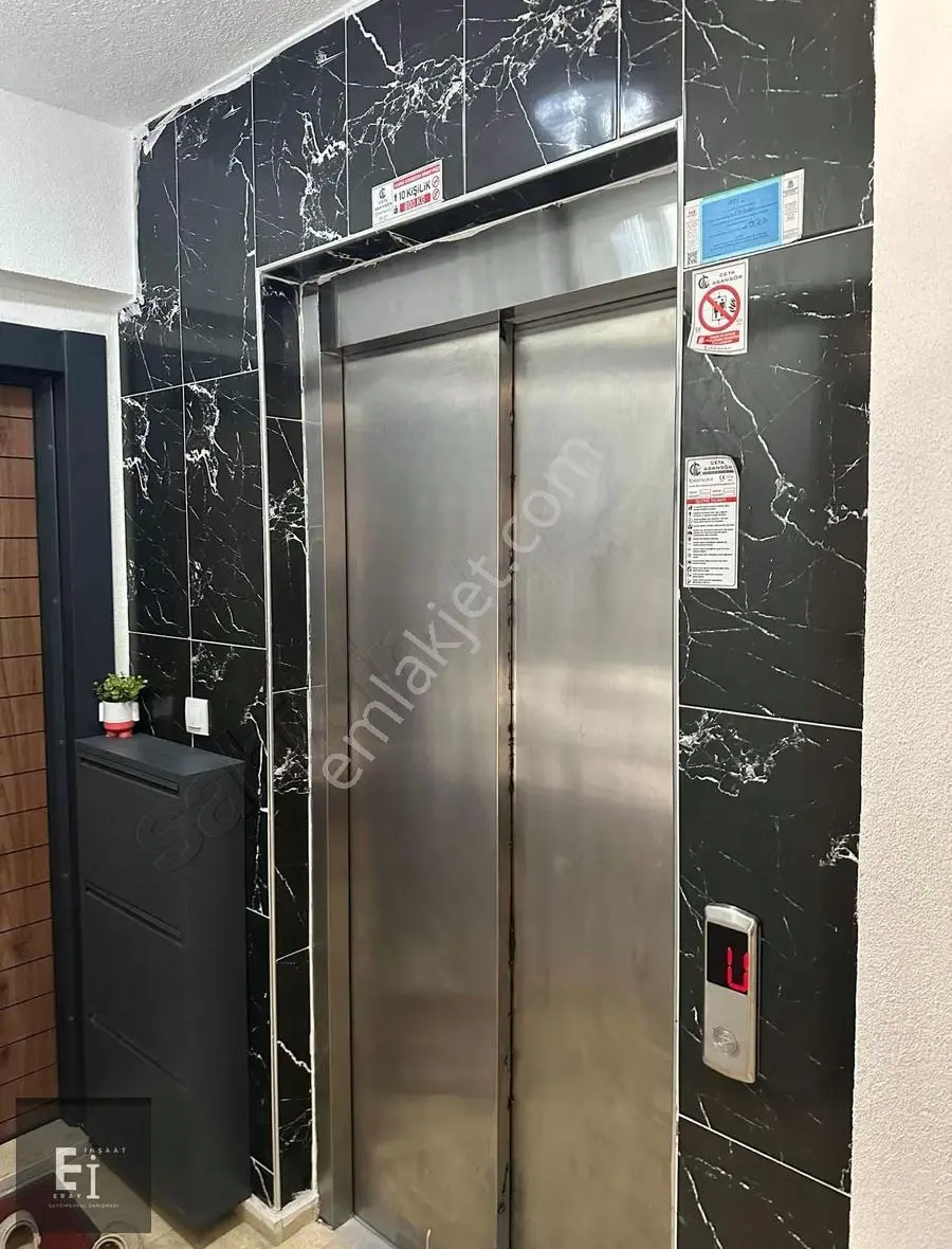 Eray Emlak'tan Satılık Arakat 3+1 110m2 Kullanışlı Daire - Görsel 3