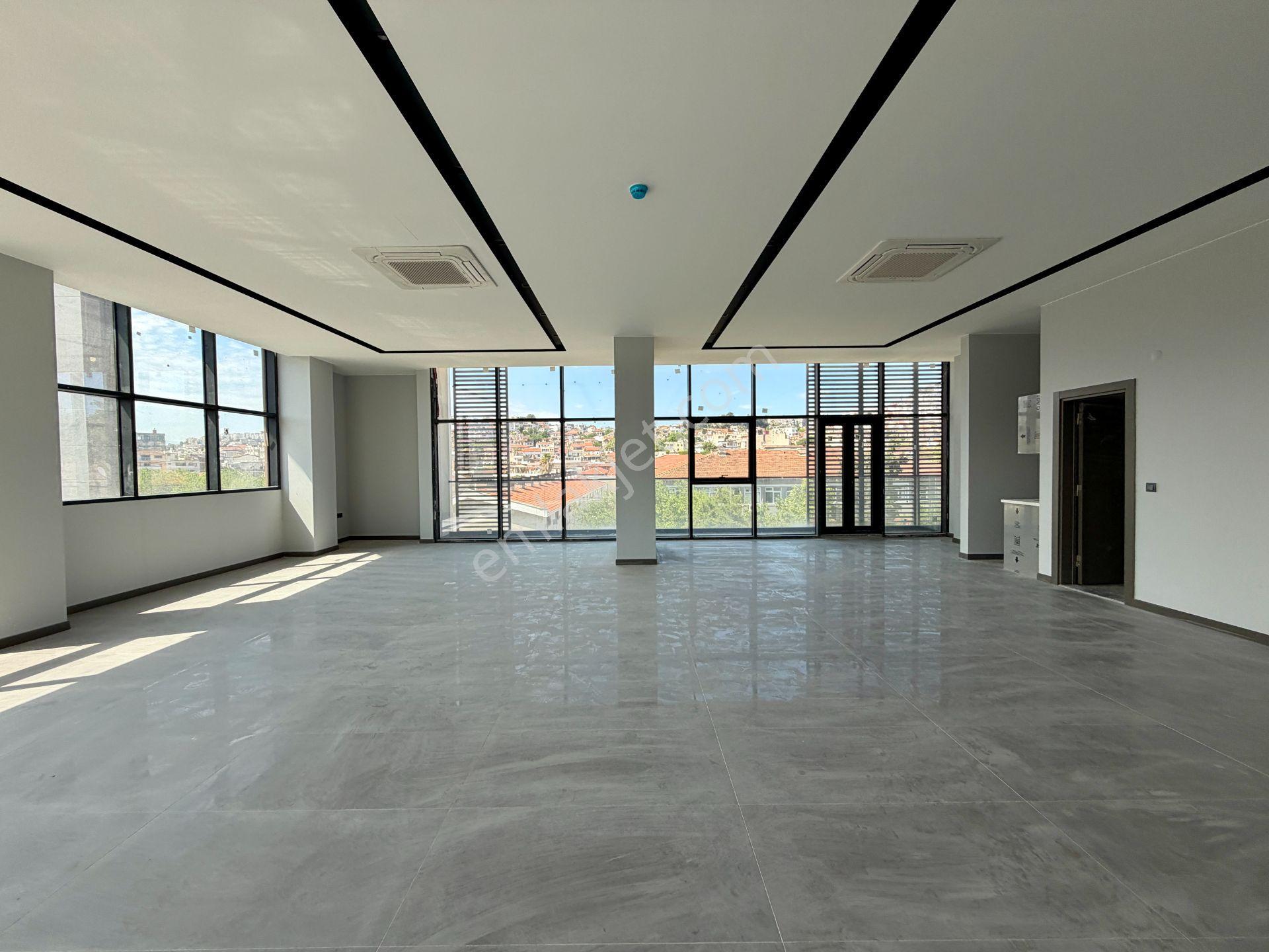 Kuşadası Merkez Ana Cadde Üzerınde 104 M² Kıralık Ofıs - Görsel 3