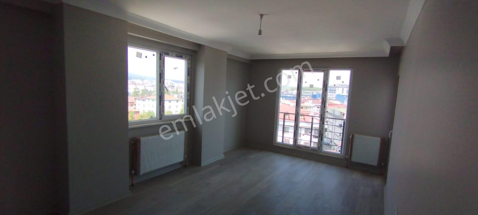 Sancaktepe Ufuk Caddesinde Satılık Daire Sıfır - Görsel 3
