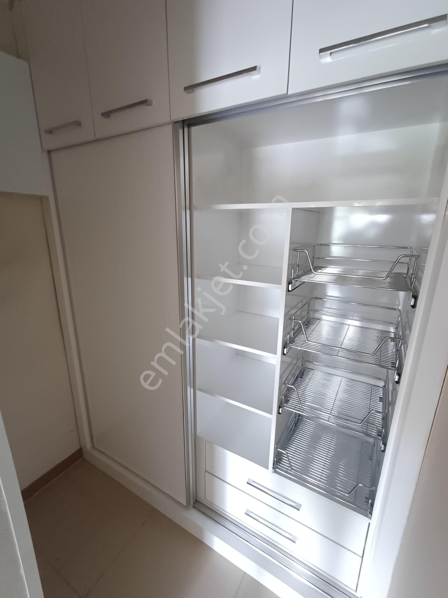Emrah Çiftci'den Selçuklu Yazır Panorama Evleri Kiralık 4+1 Bakımlı Lüks Daire - Görsel 33