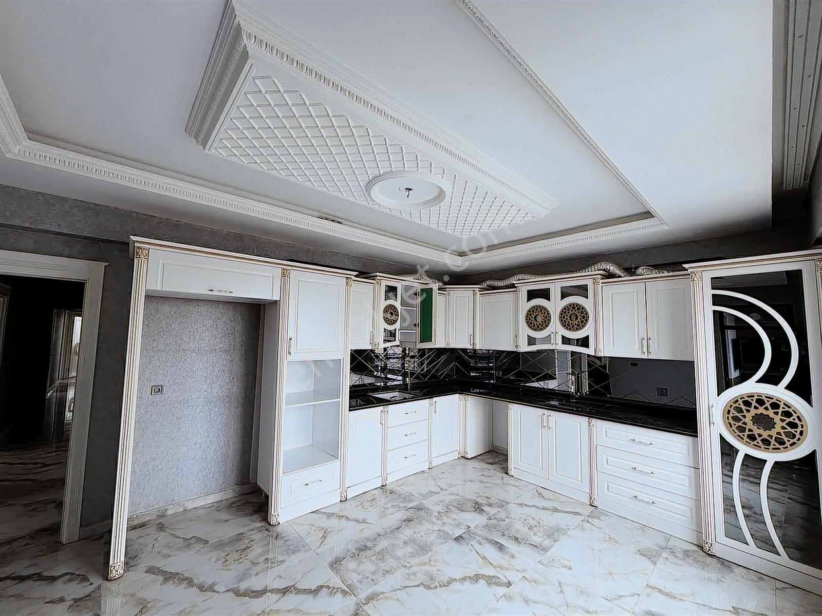 Fıstıklık Harika Konum 200m2 Açık Cepheli Satılık Lüx 4+1 Daire - Görsel 7