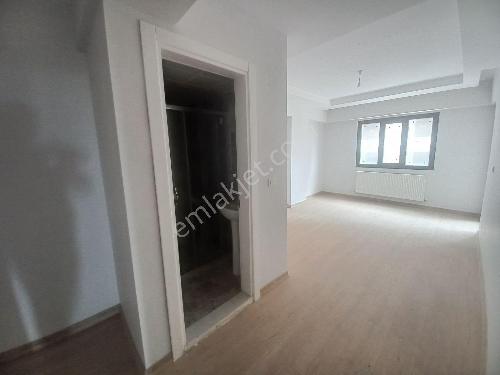 Kurtuluş Mahallesinde 170m2 - 3+1 Lüx Daire Kiralık - Görsel 16