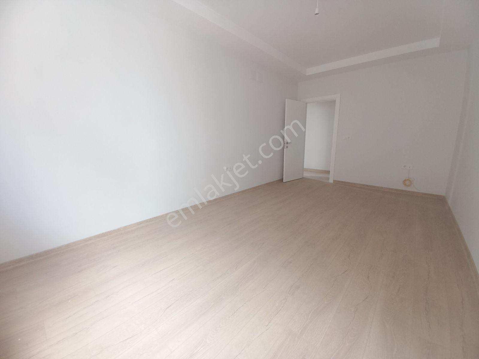 Kurtuluş Mahallesinde 170m2 - 3+1 Lüx Daire Kiralık - Görsel 21