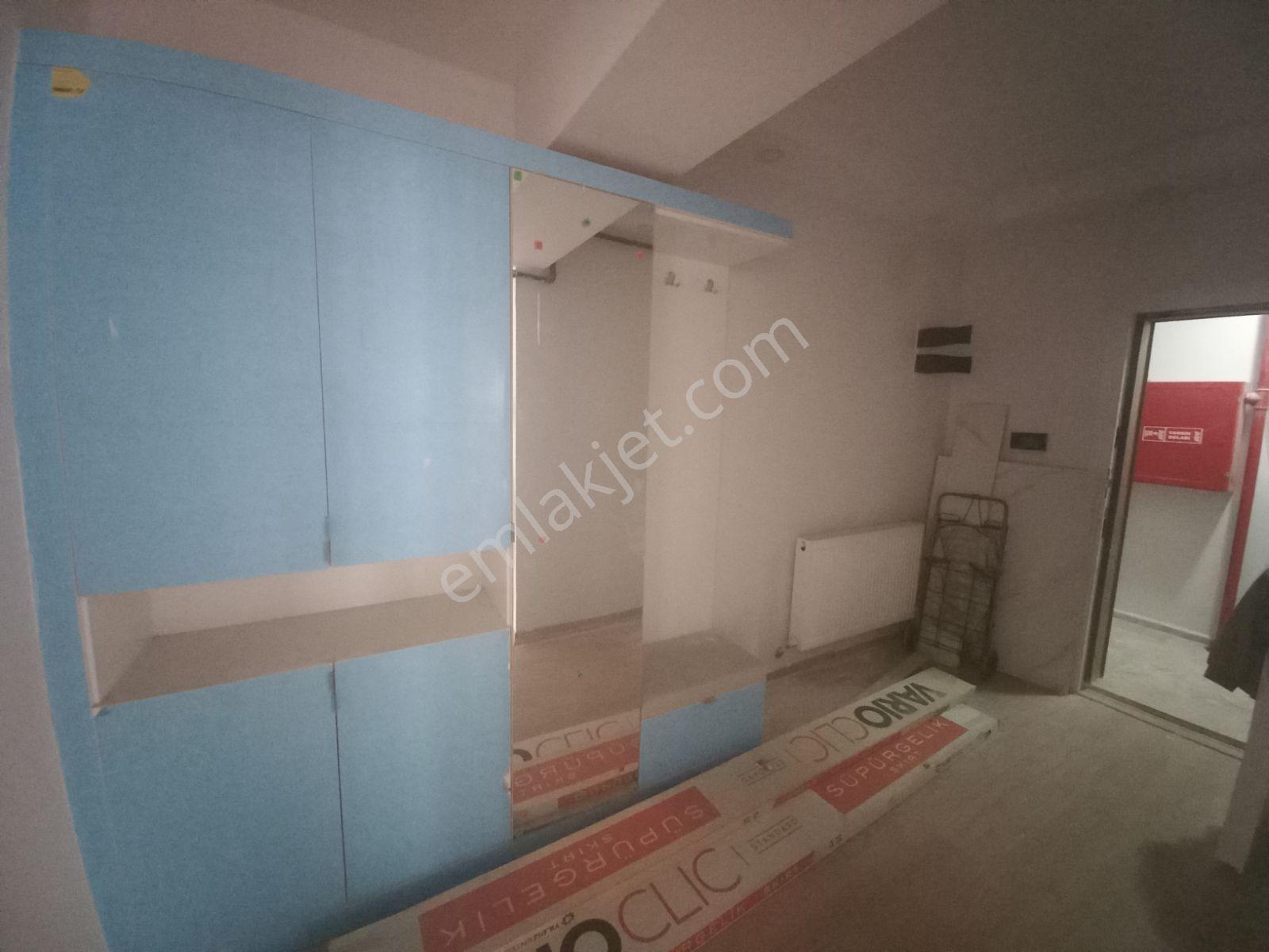 Kurtuluş Mahallesinde 170m2 - 3+1 Lüx Daire Kiralık - Görsel 9