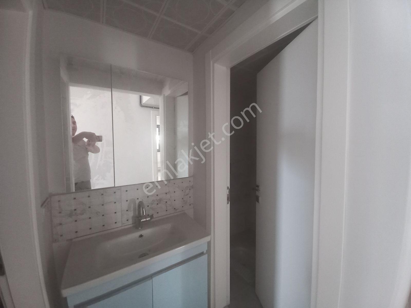 Kurtuluş Mahallesinde 170m2 - 3+1 Lüx Daire Kiralık - Görsel 18
