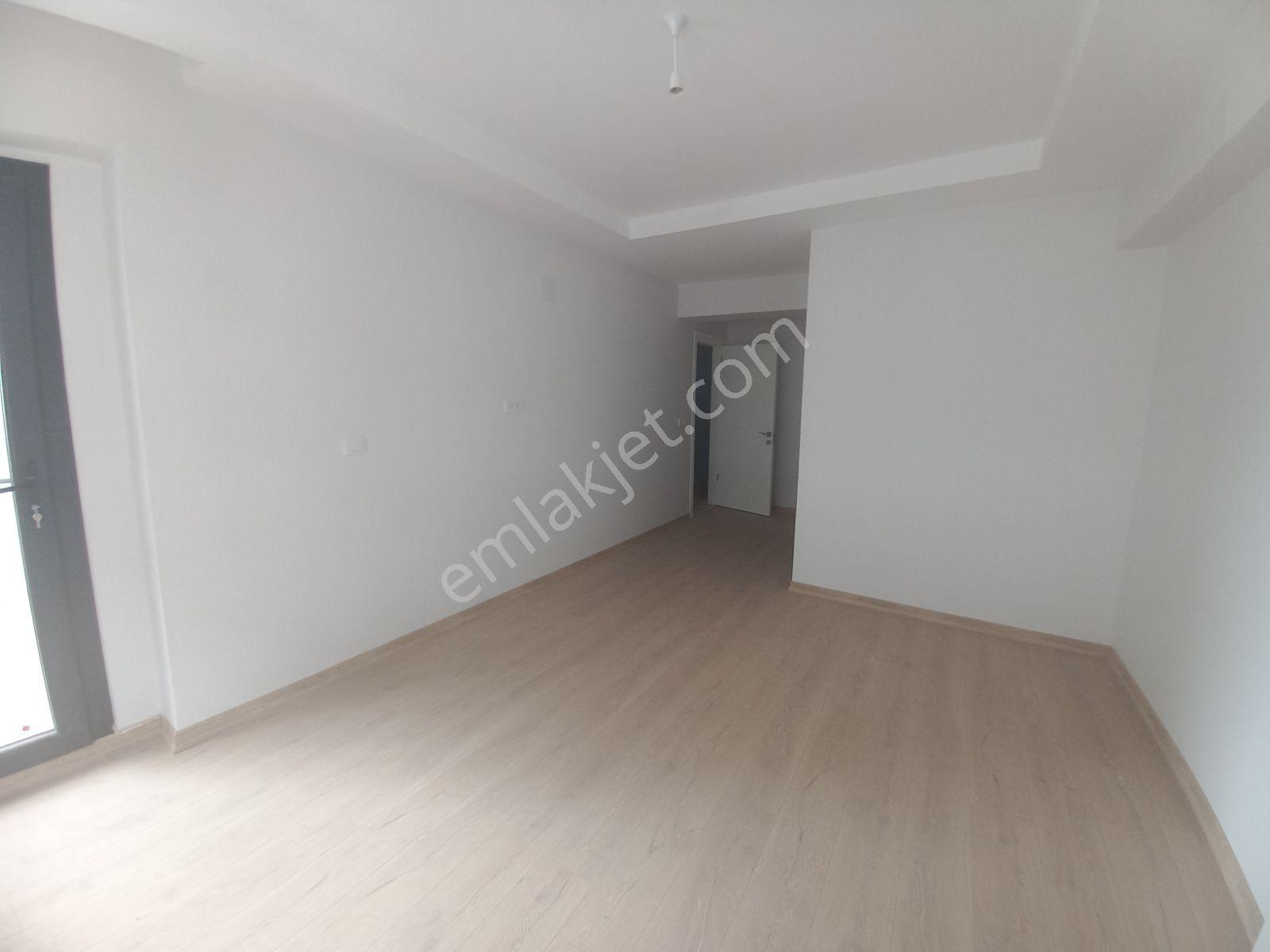 Kurtuluş Mahallesinde 170m2 - 3+1 Lüx Daire Kiralık - Görsel 31