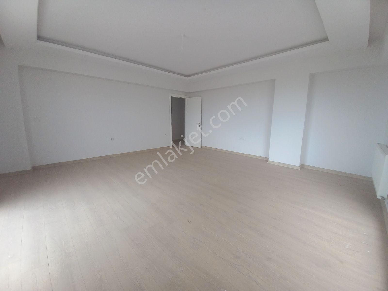 Kurtuluş Mahallesinde 170m2 - 3+1 Lüx Daire Kiralık - Görsel 11