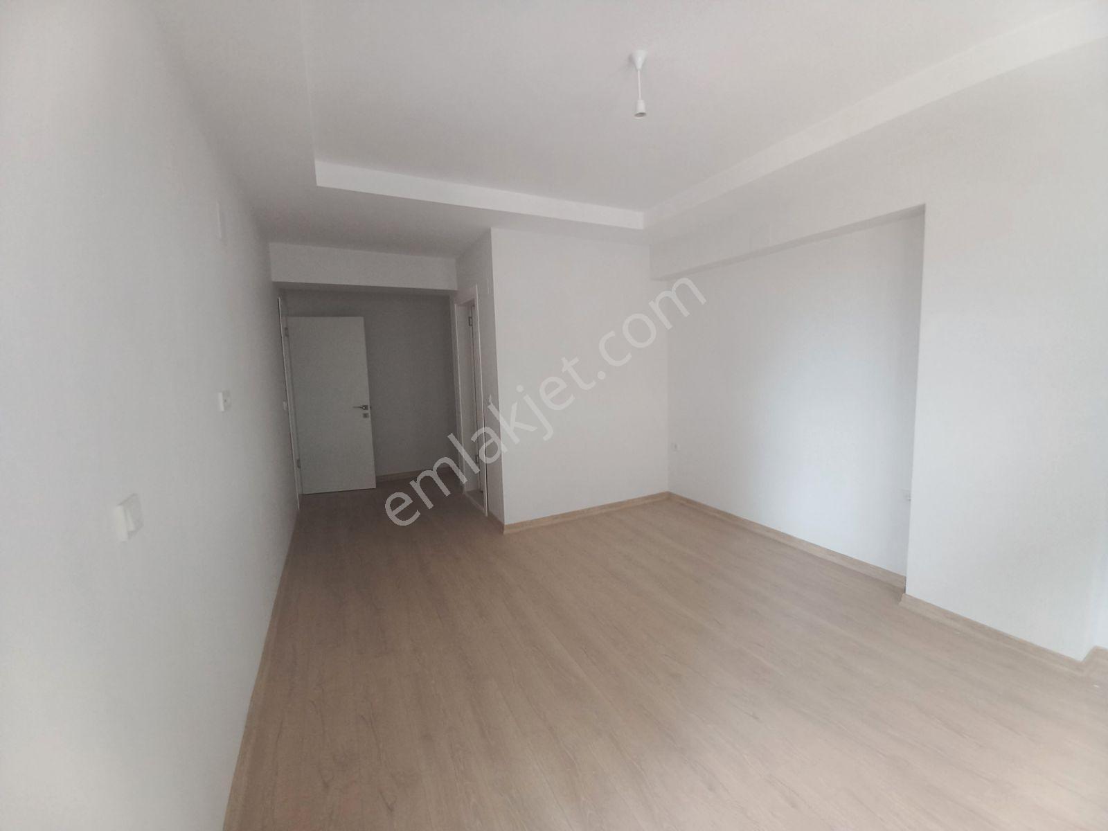 Kurtuluş Mahallesinde 170m2 - 3+1 Lüx Daire Kiralık - Görsel 25