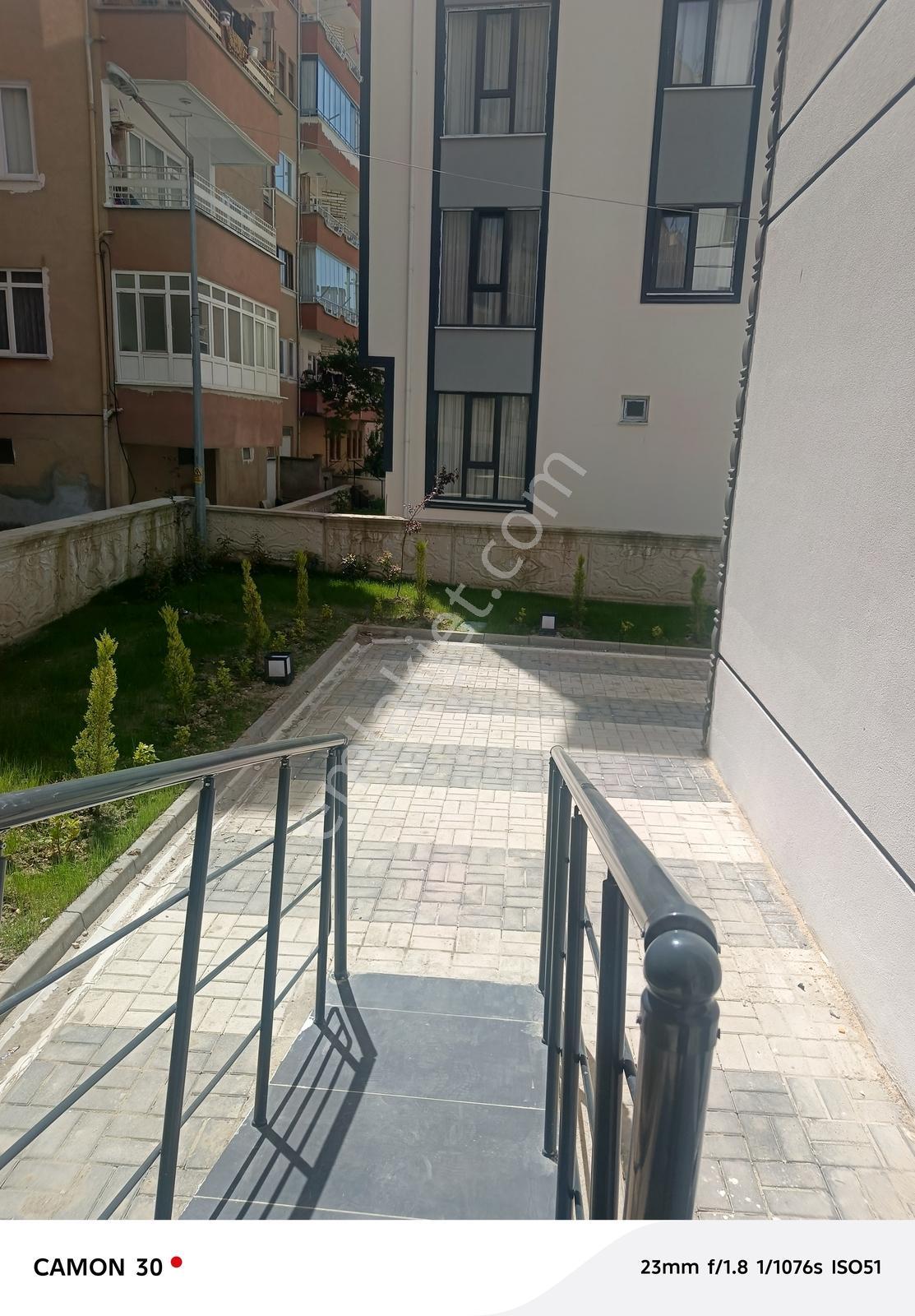 Hacılar Meydanı Kiralık Lüx 3+0 Daire - Görsel 31