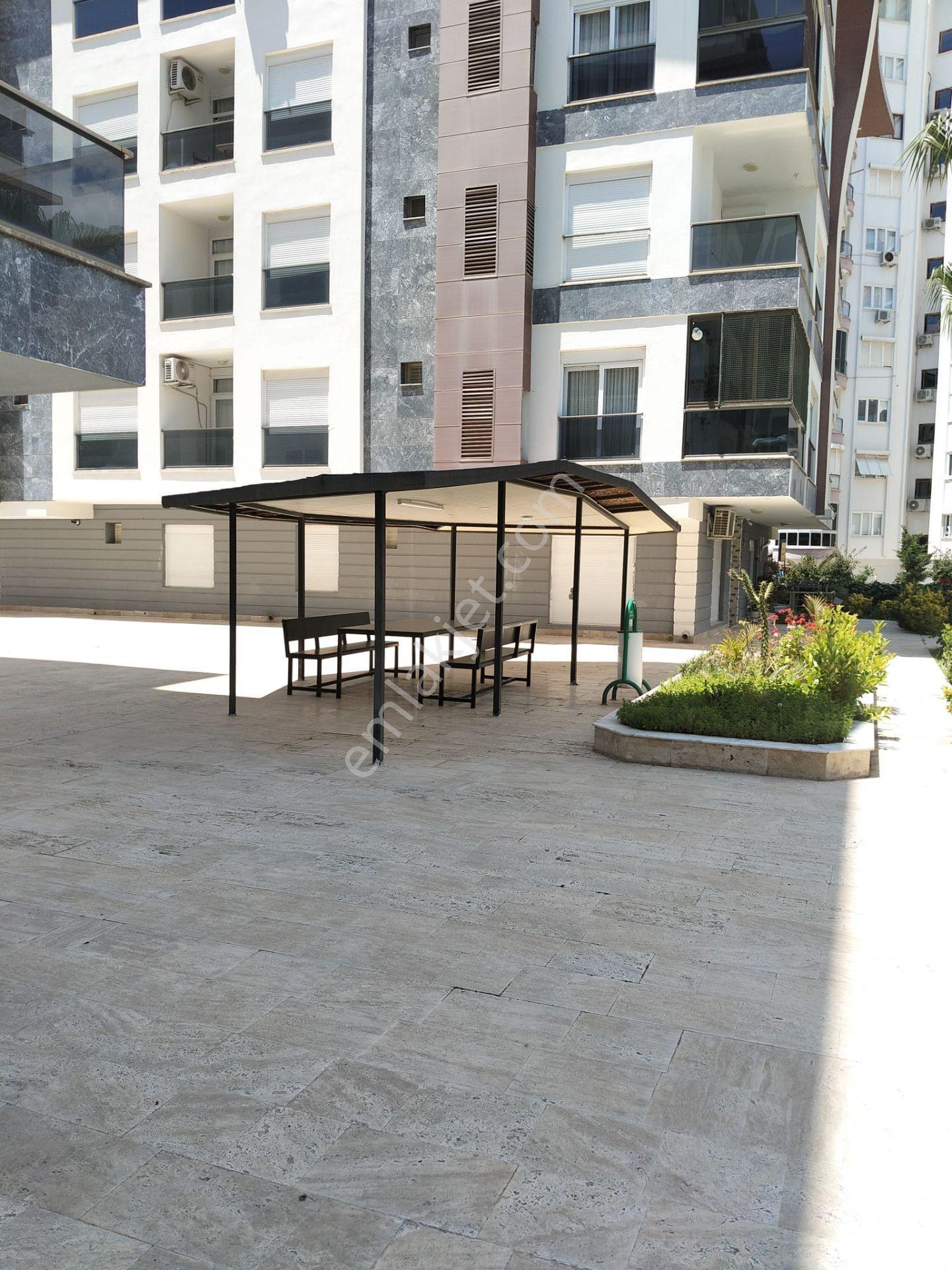 Antalya Sarısuda Satılık Sıfır Kapalı Otoparklı Havuzlu Daire - Görsel 8