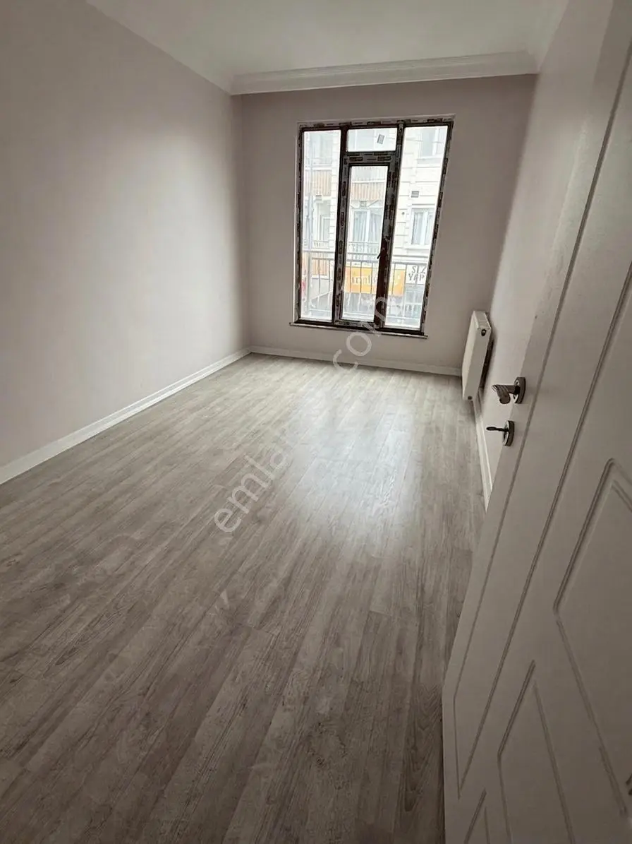 Anacaddede Modern Yaşam: 90m², Çift Balkon, Asansörlü, Full Ön C - Görsel 2