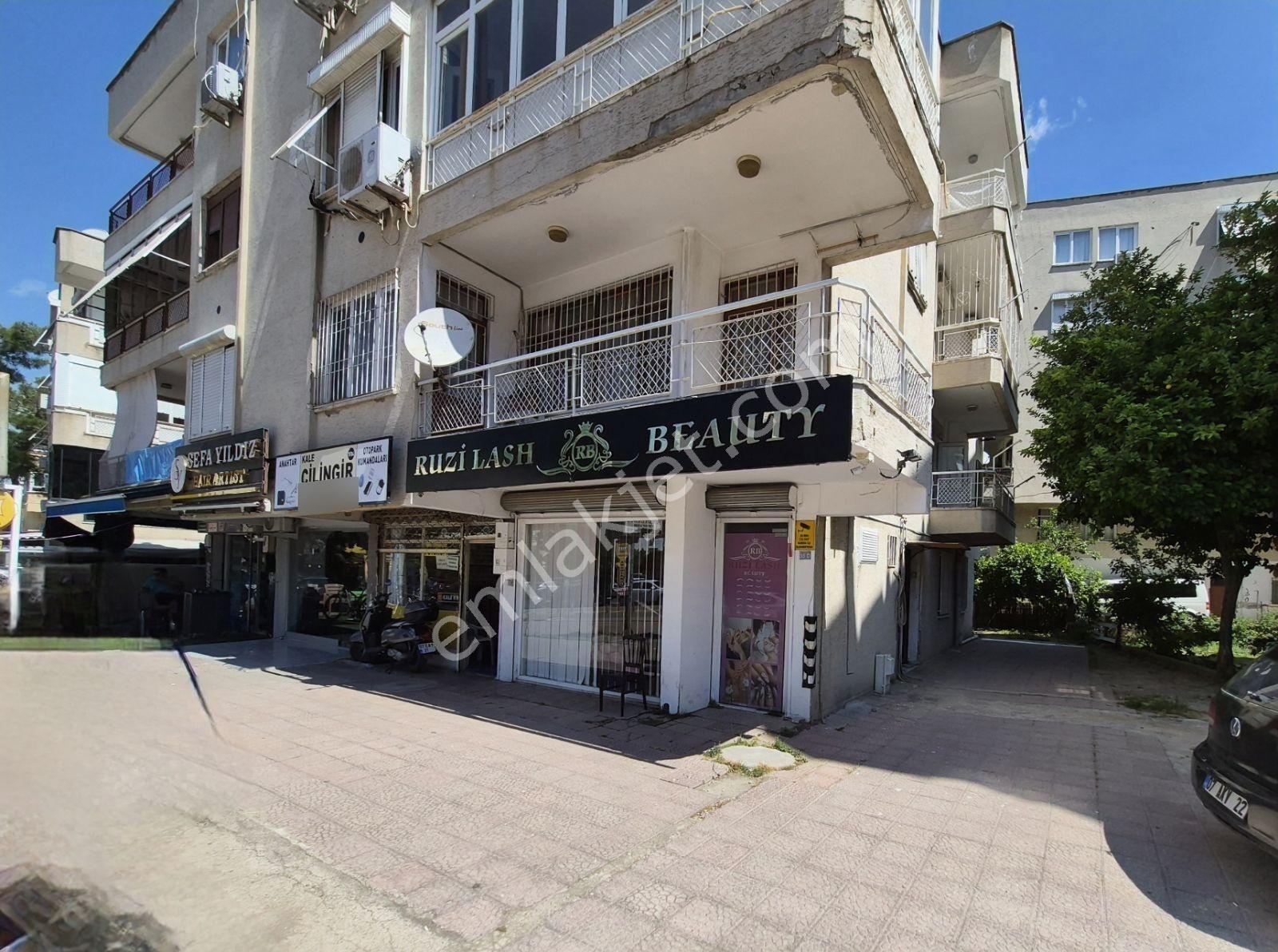 Zerdalilik'te Cadde Üzeri Tadilatı 20 M² Satılık Dükkan - Görsel 2