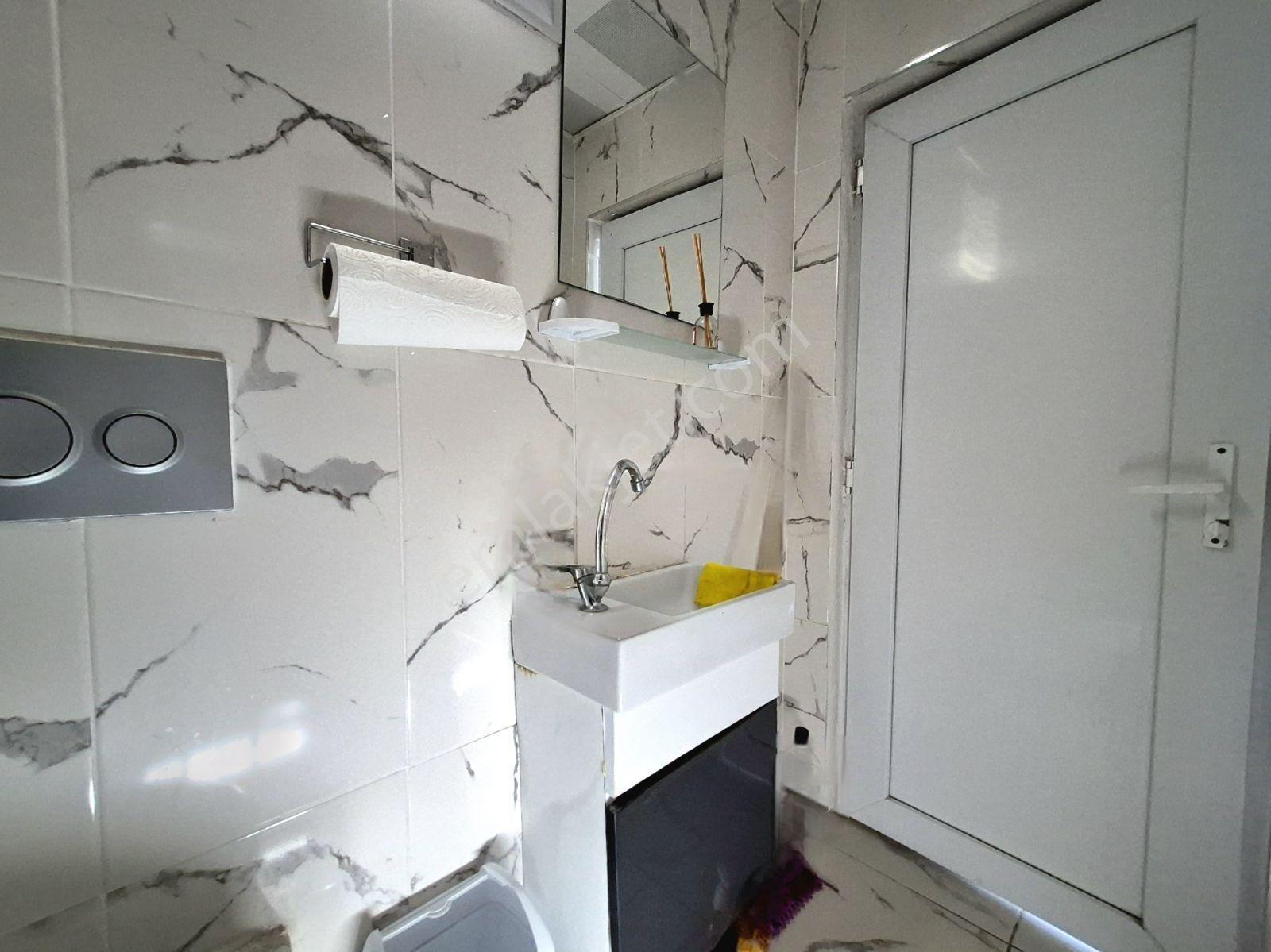 Zerdalilik'te Cadde Üzeri Tadilatı 20 M² Satılık Dükkan - Görsel 14