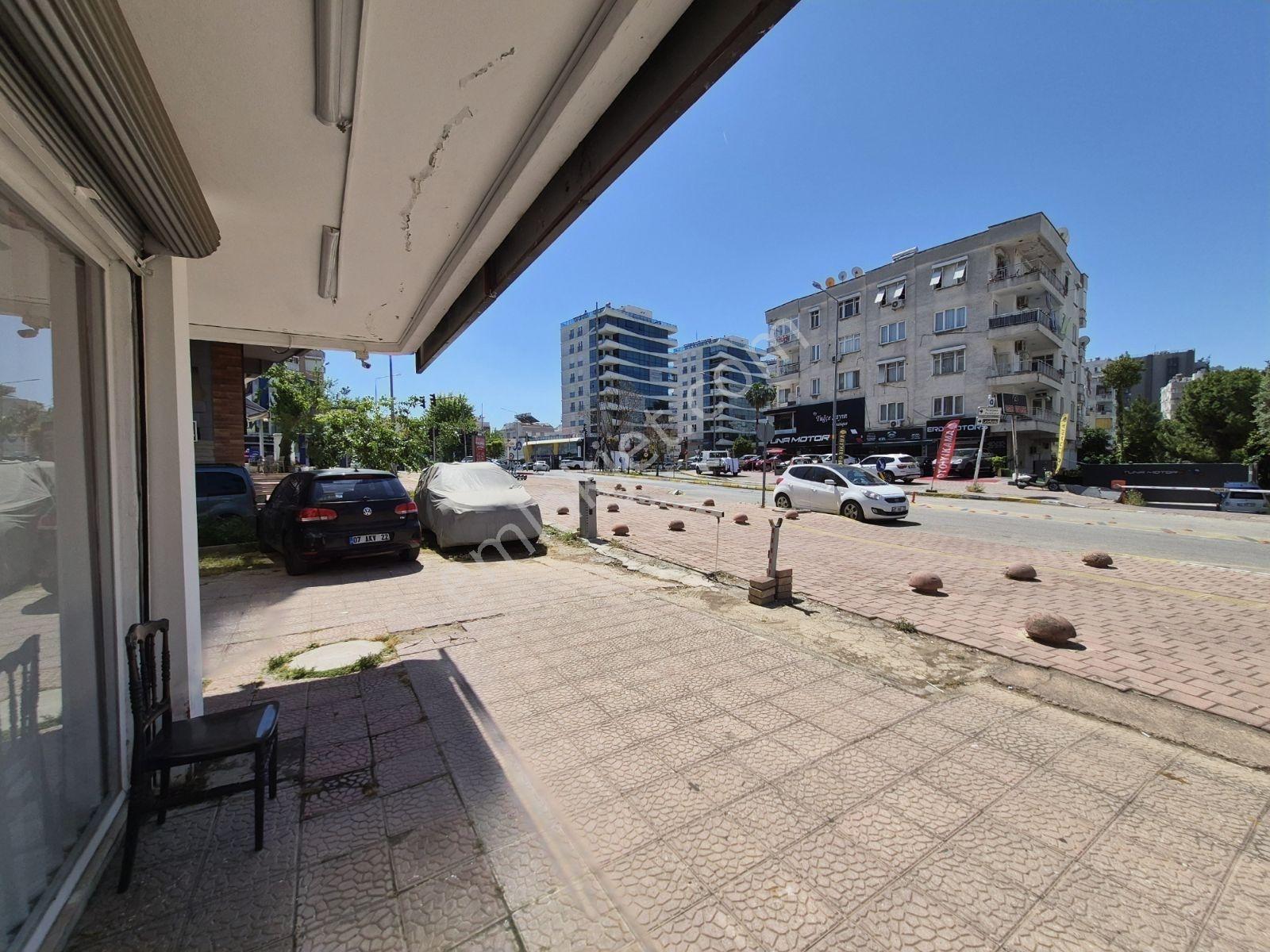 Zerdalilik'te Cadde Üzeri Tadilatı 20 M² Satılık Dükkan - Görsel 8