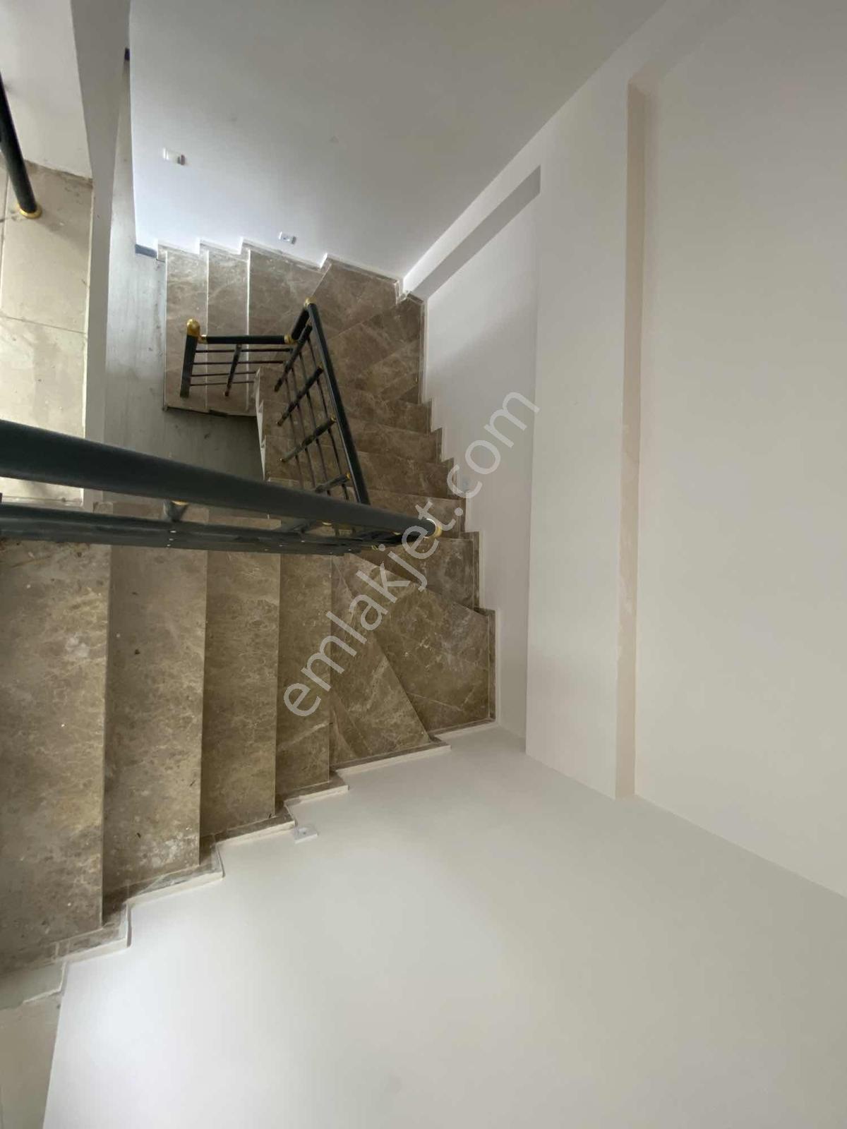 Pınar Mahallesinde Park Karşısı 4+1 Dubleks Daire - Görsel 18